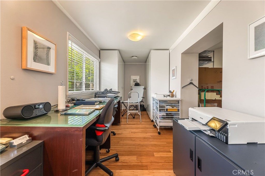 2361 Pelham
