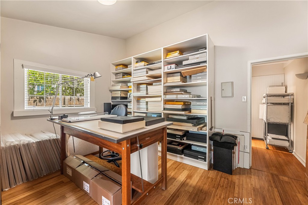 2361 Pelham