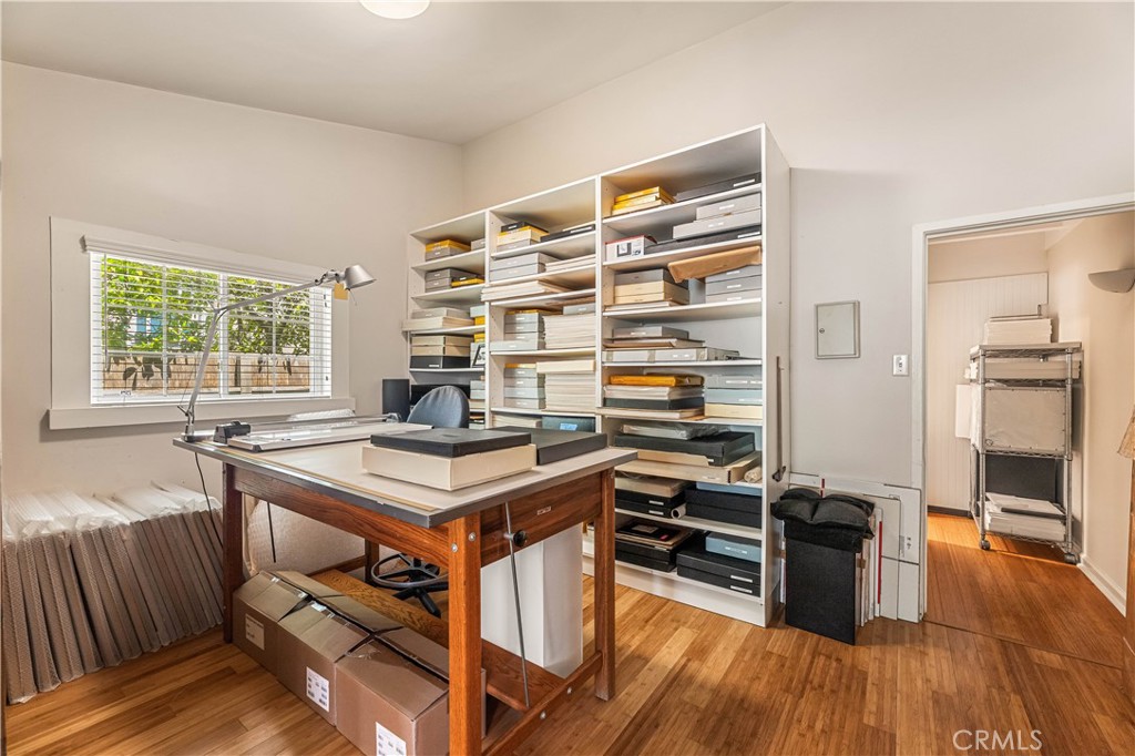 2361 Pelham