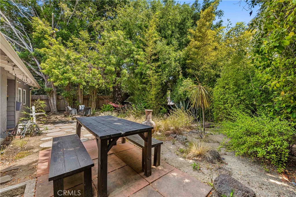 2361 Pelham