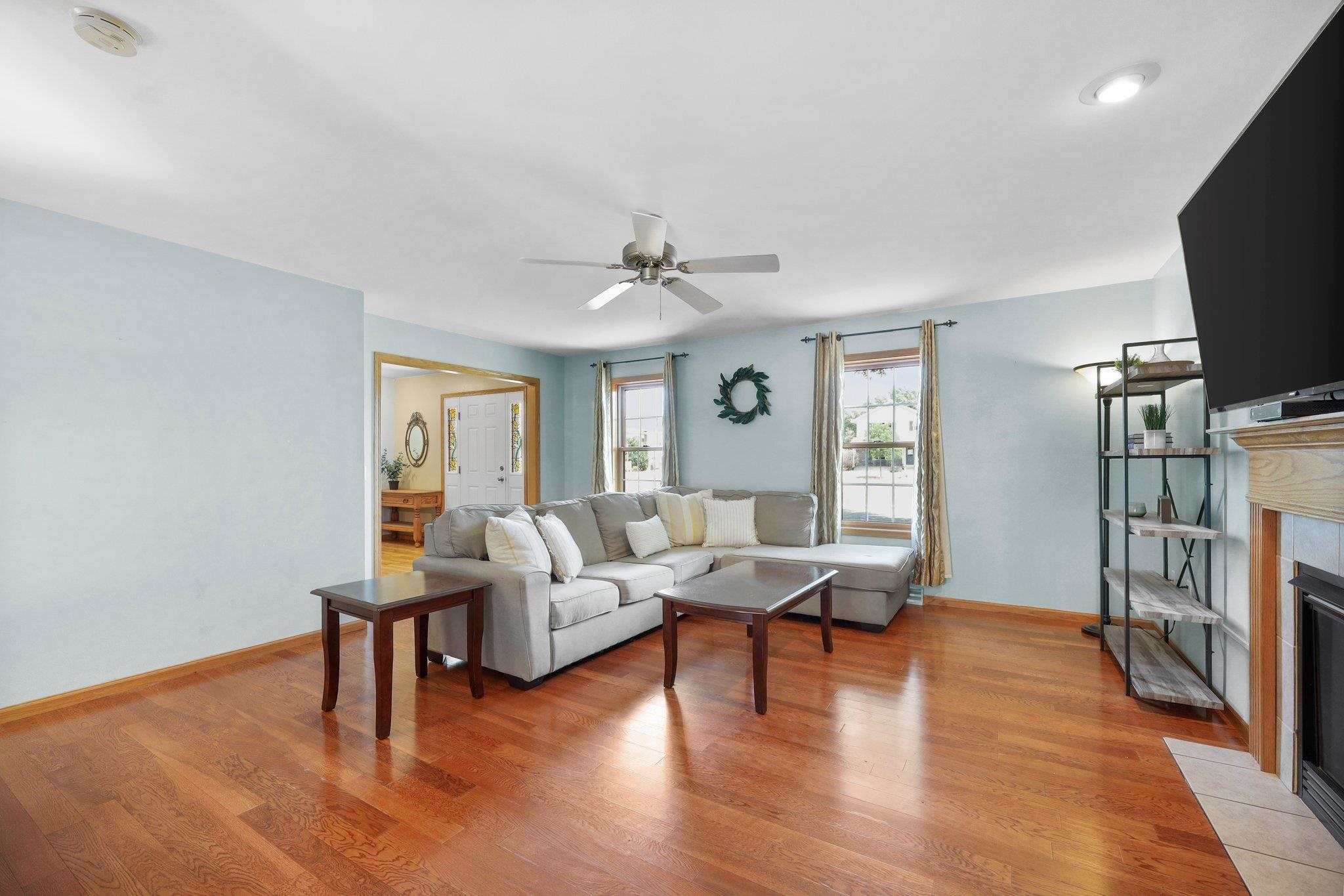 402 East Hill Parkway