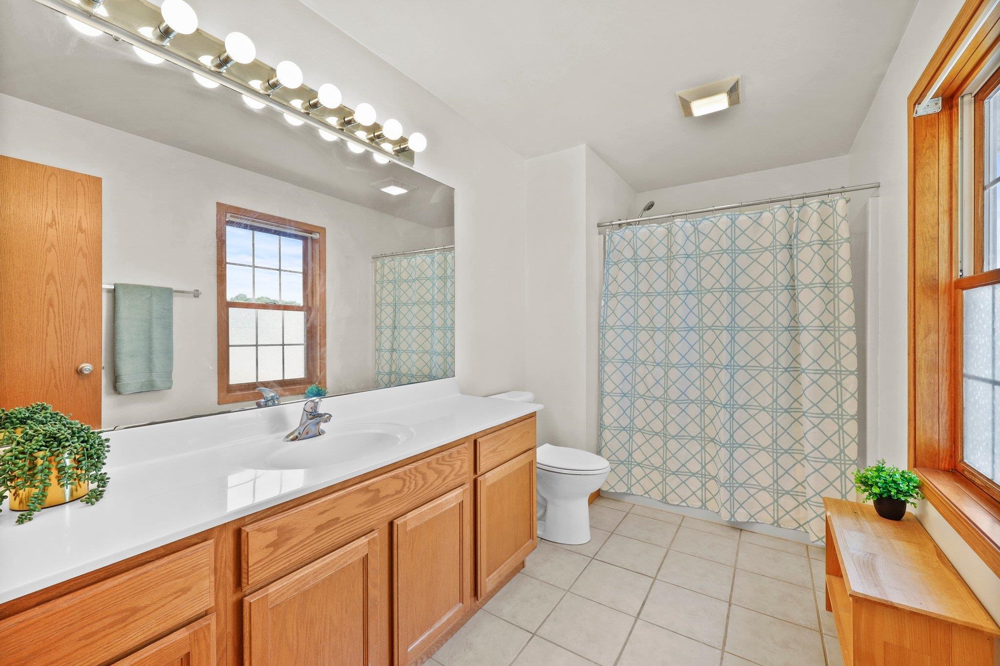 402 East Hill Parkway