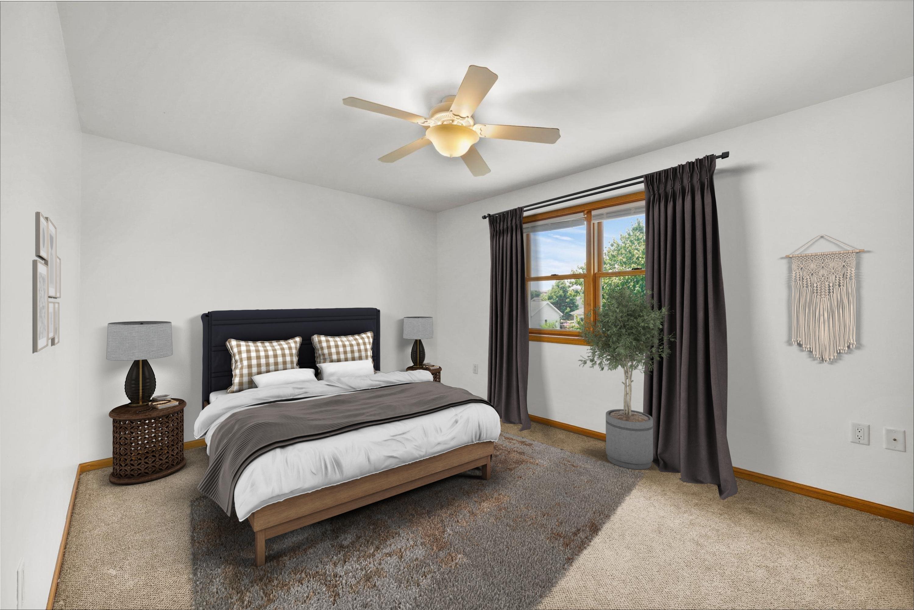 402 East Hill Parkway