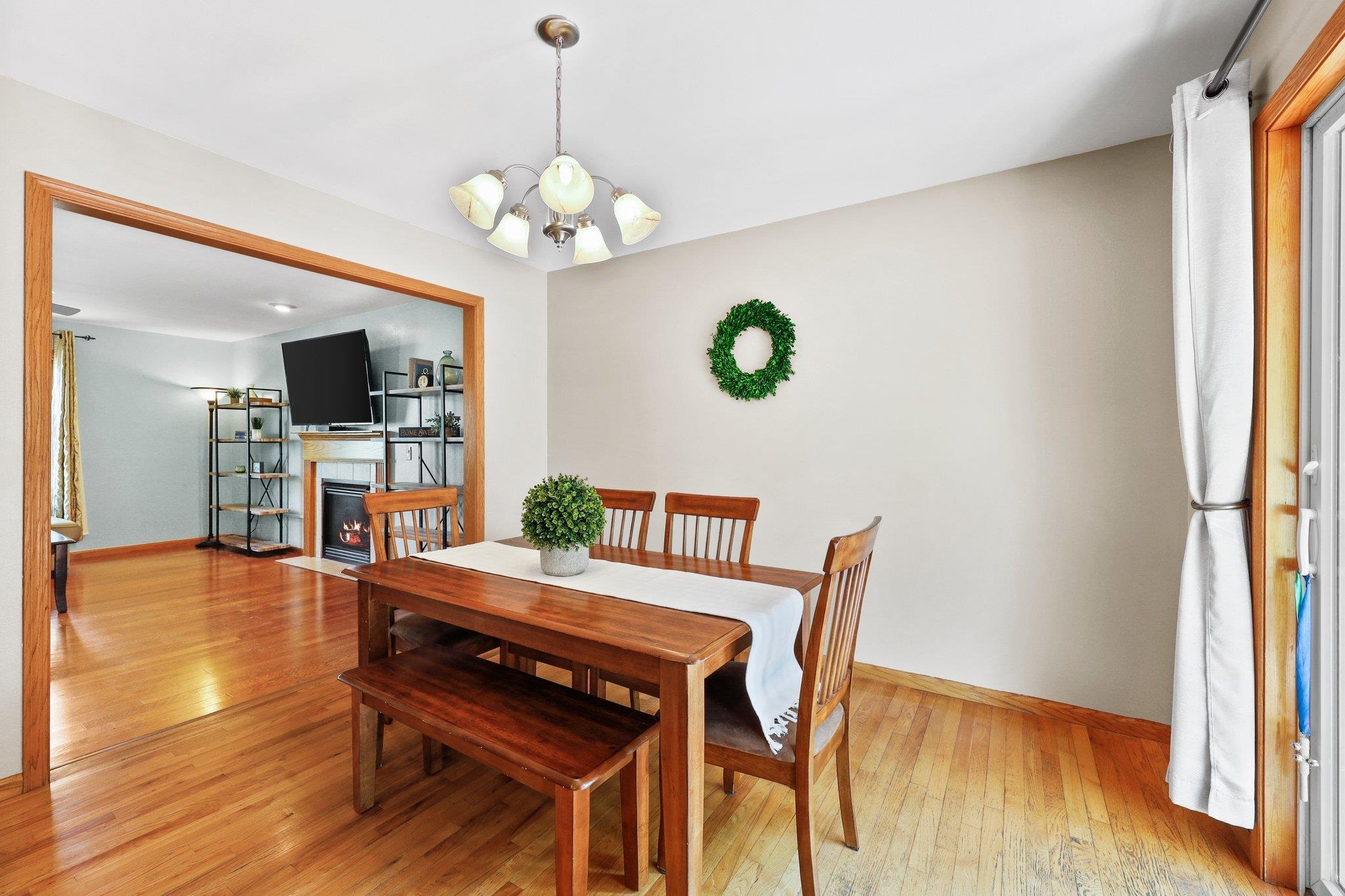 402 East Hill Parkway