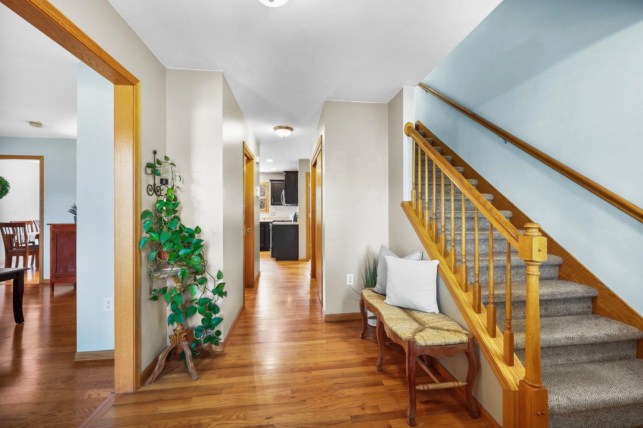 402 East Hill Parkway