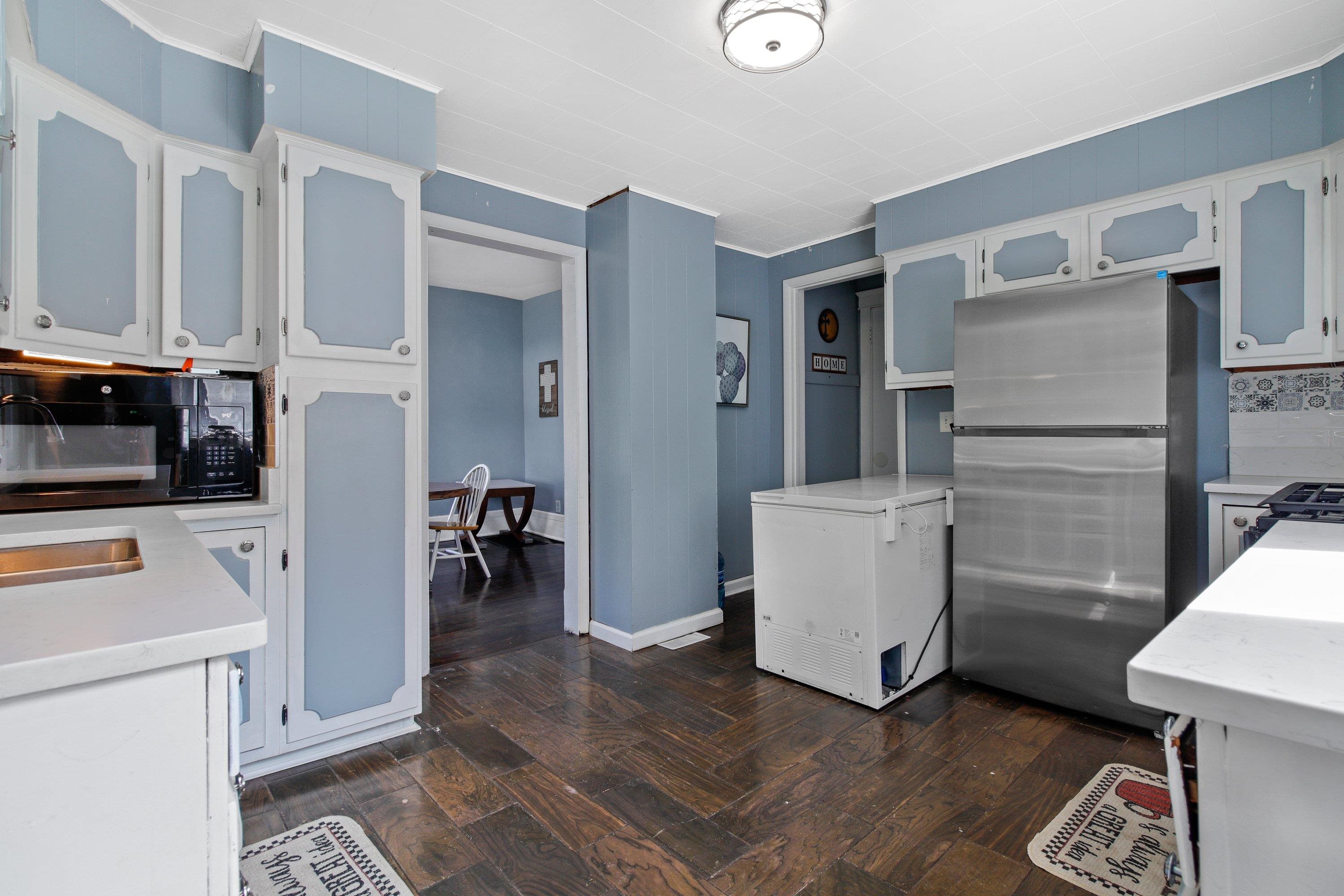 1407 Copeland Avenue