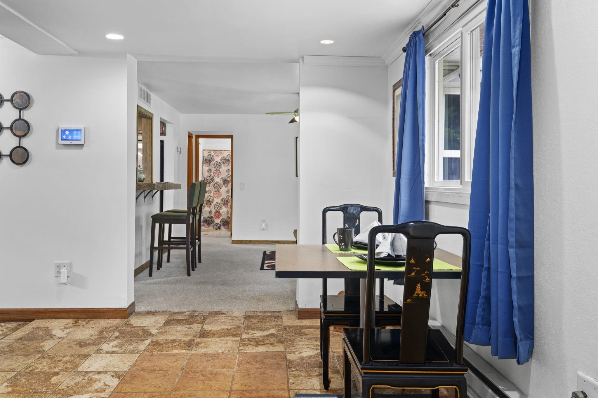 2400 Seminole Highway