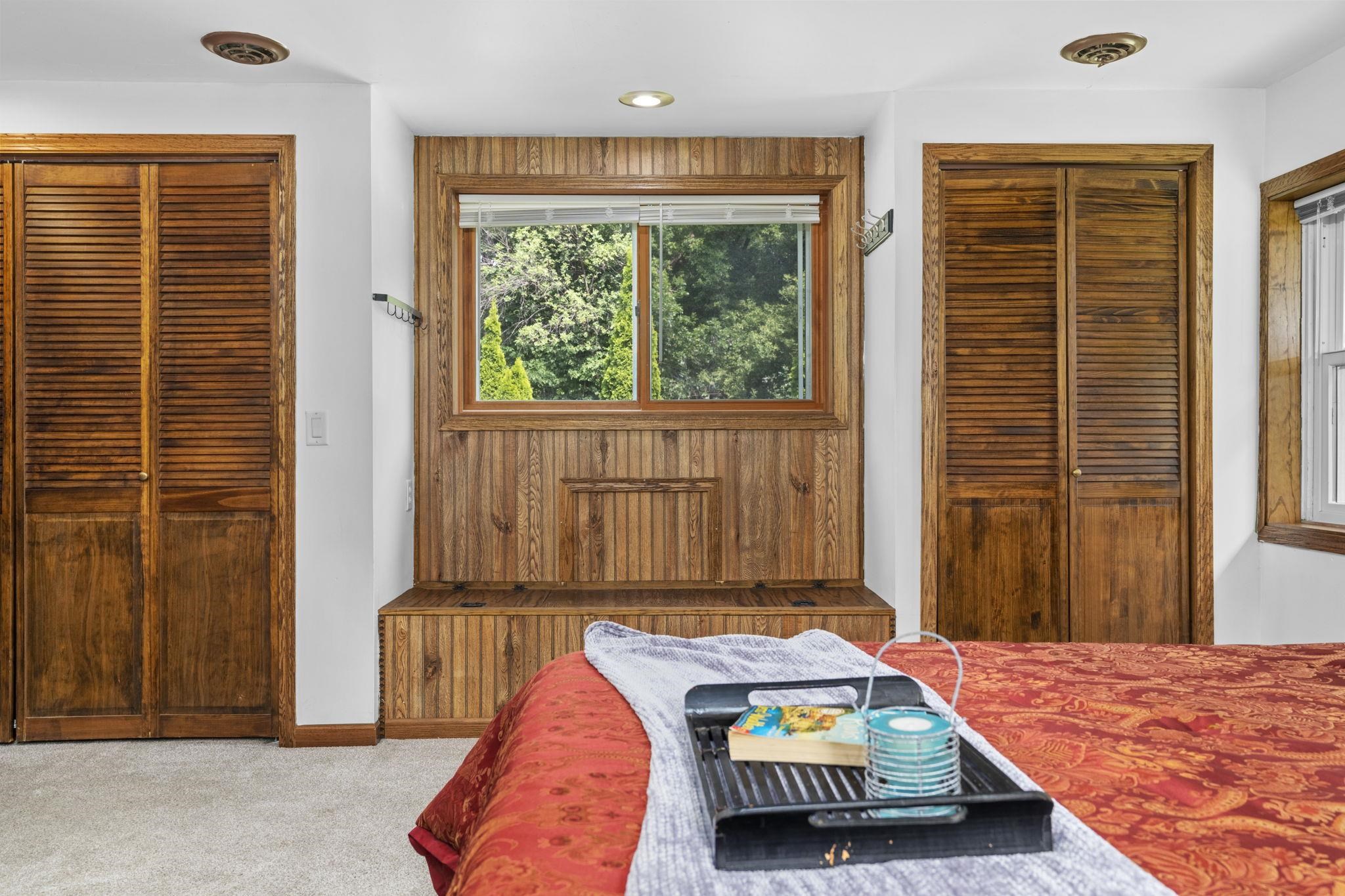 2400 Seminole Highway