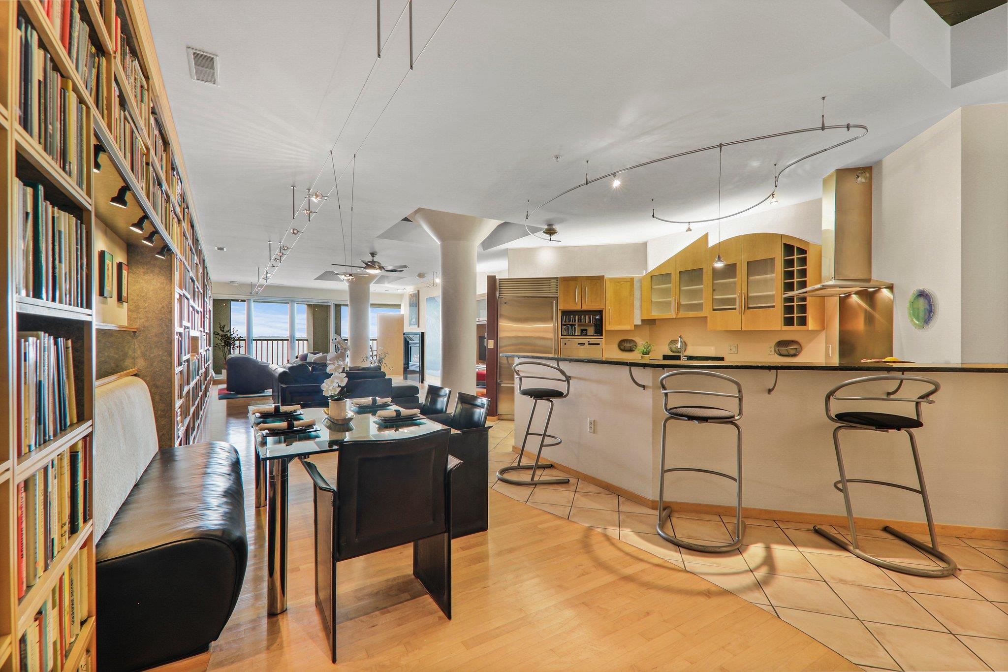 155 E Wilson Street 403
