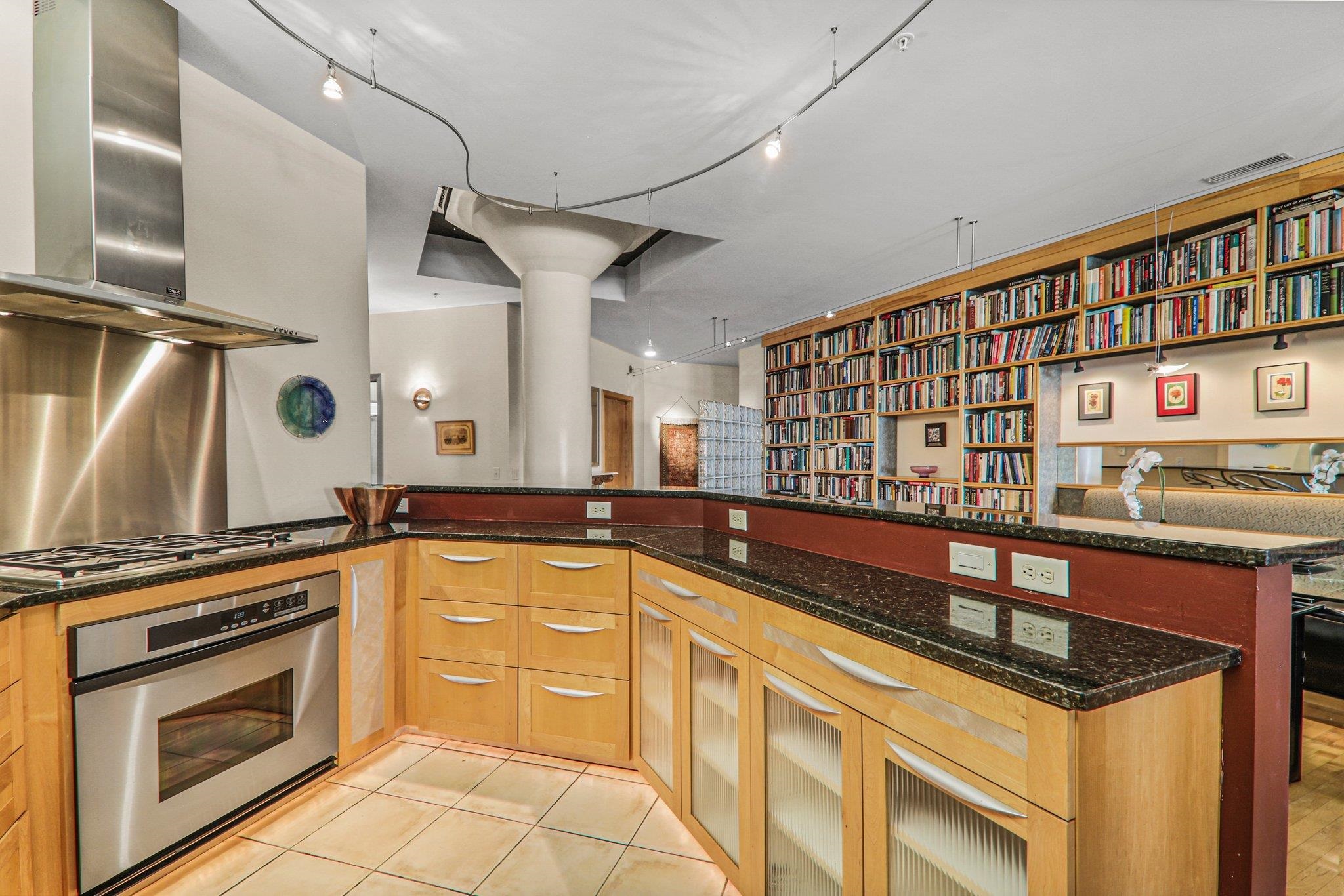 155 E Wilson Street 403