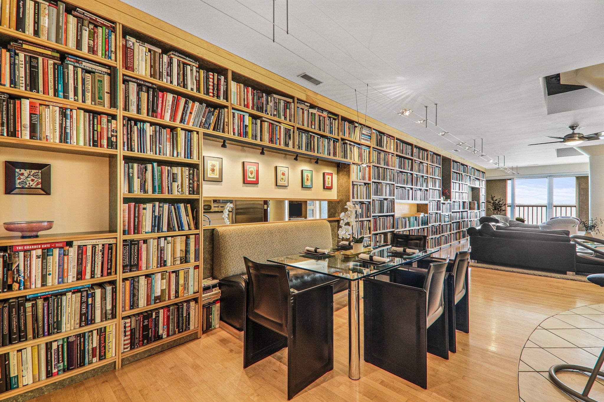 155 E Wilson Street 403
