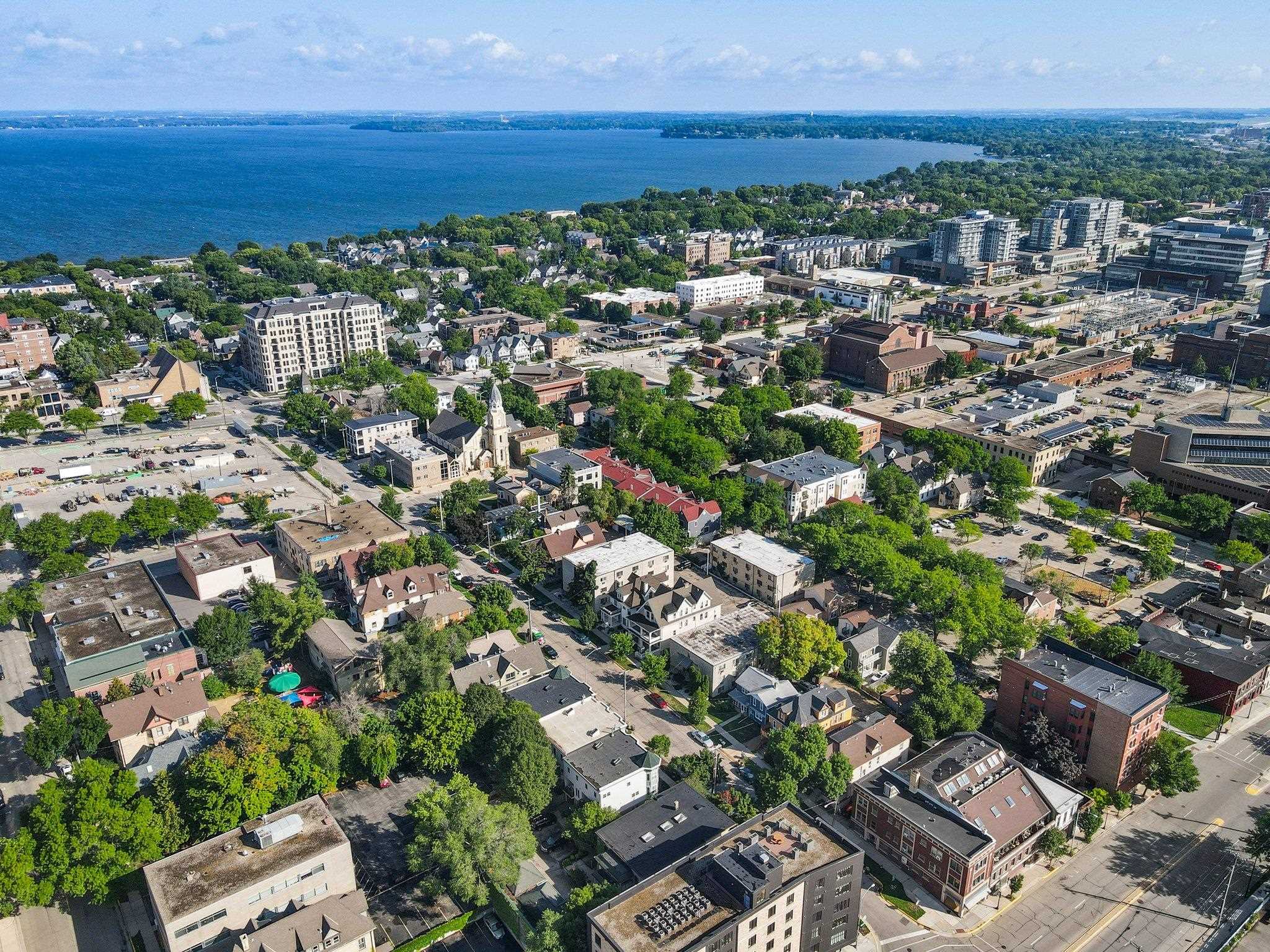 155 E Wilson Street 403