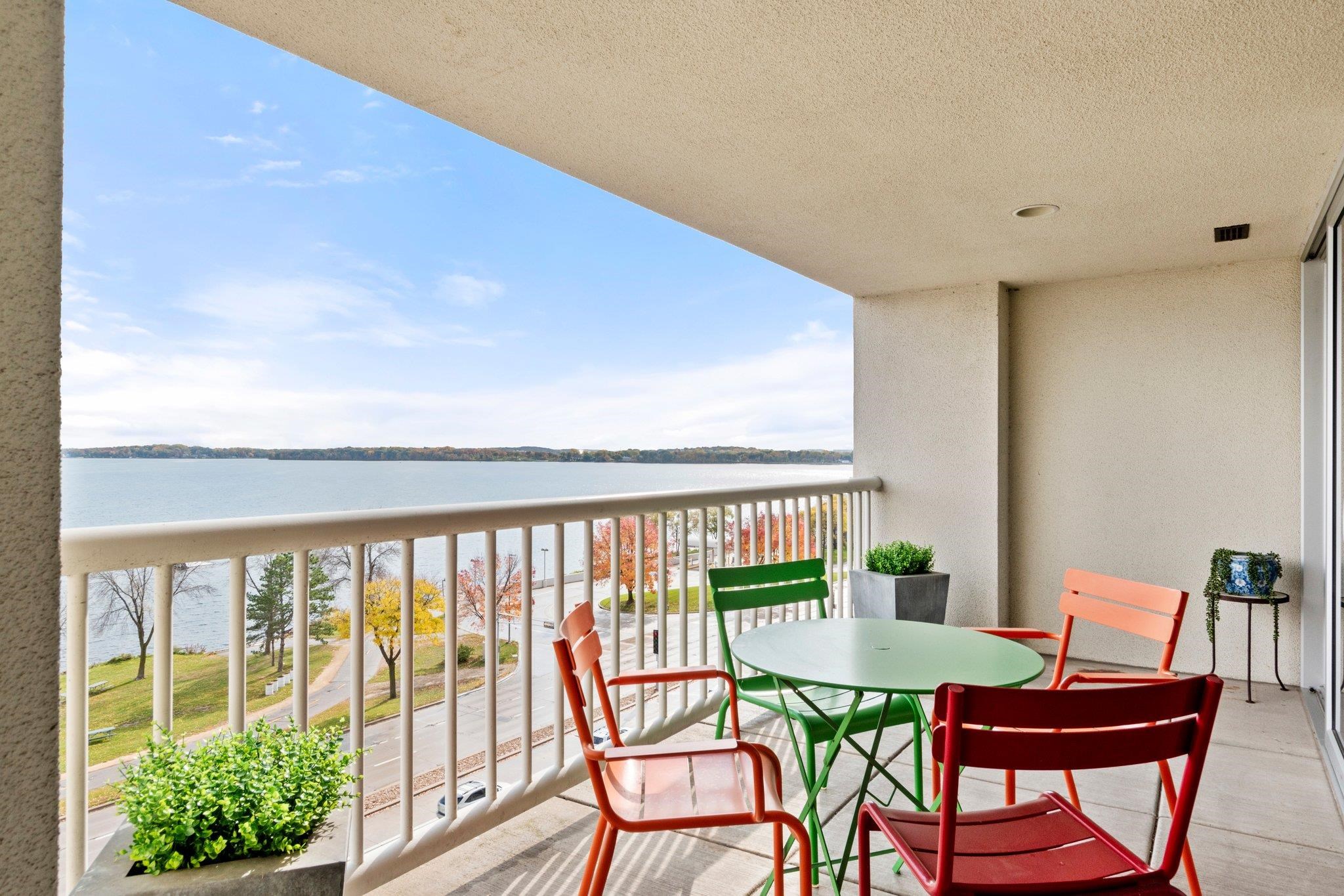 155 E Wilson Street 403