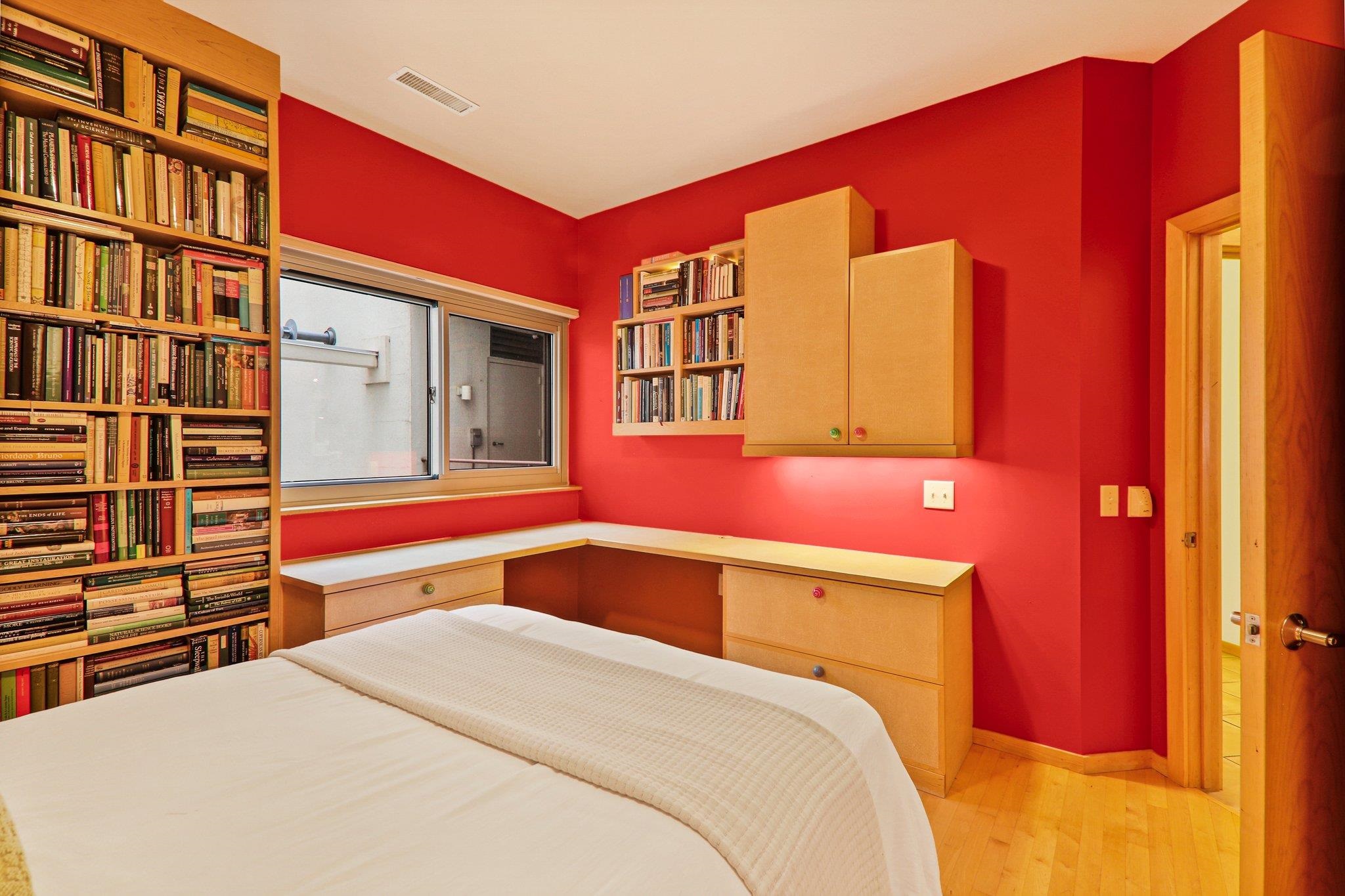 155 E Wilson Street 403