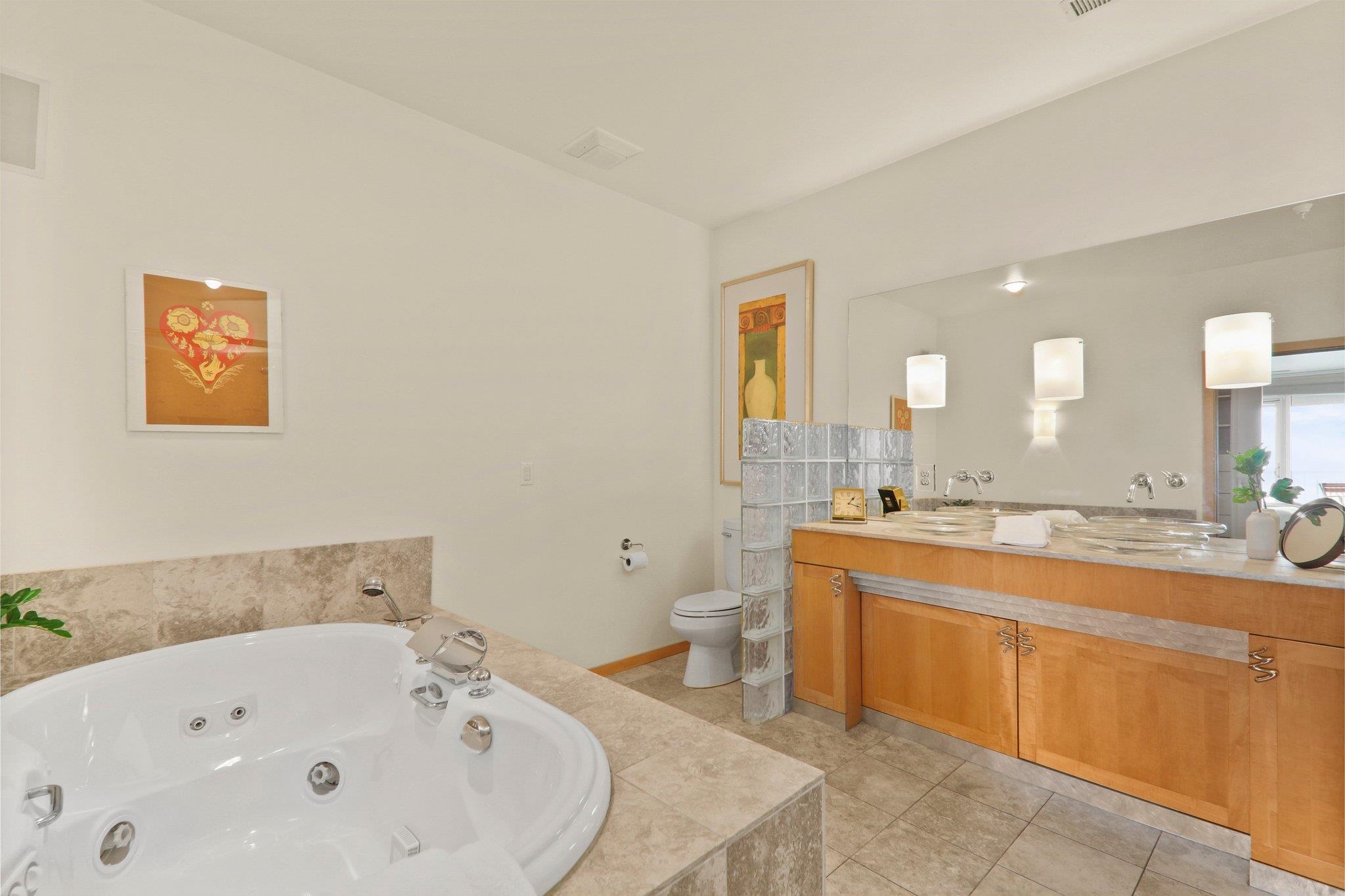 155 E Wilson Street 403