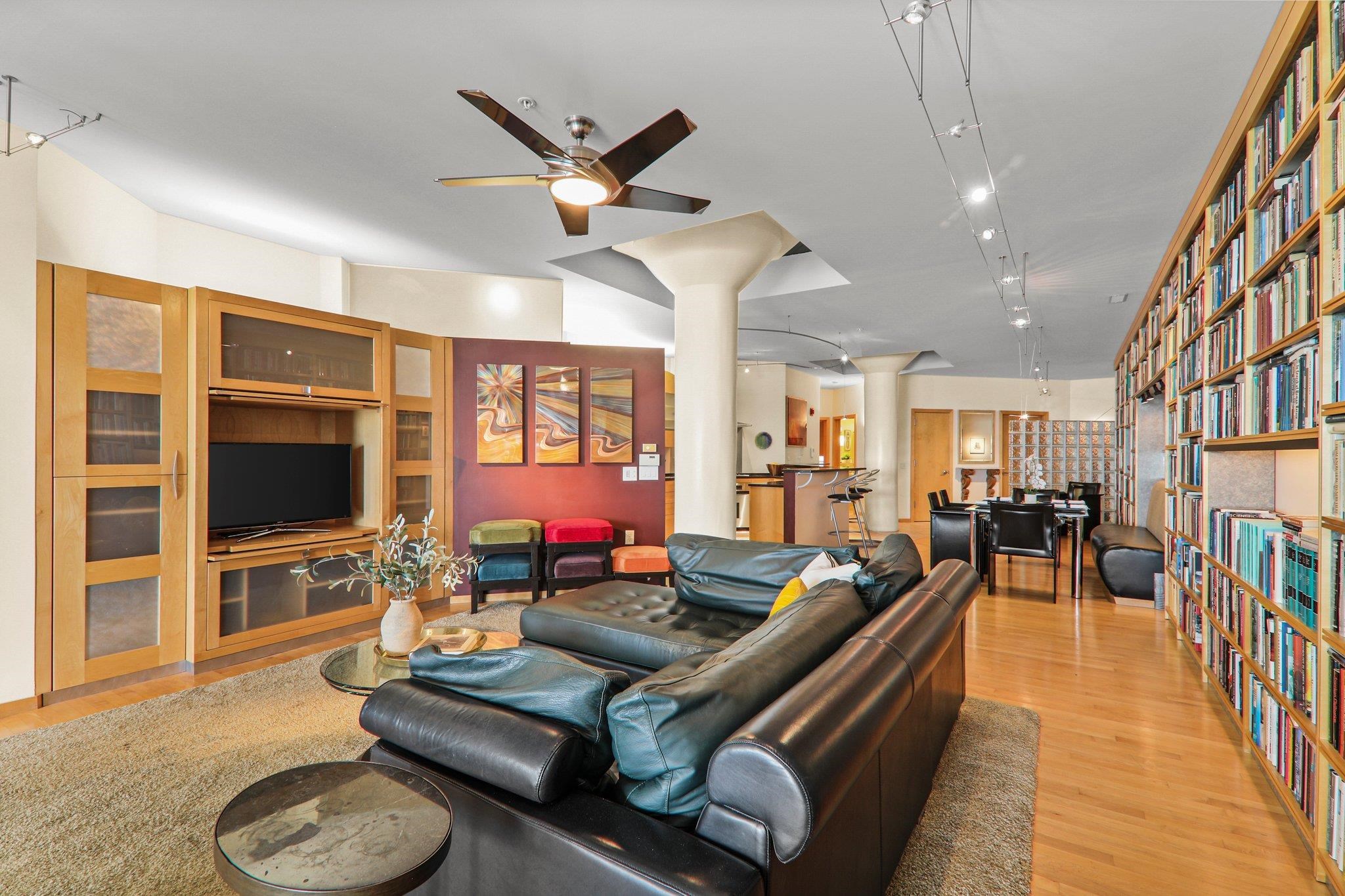 155 E Wilson Street 403