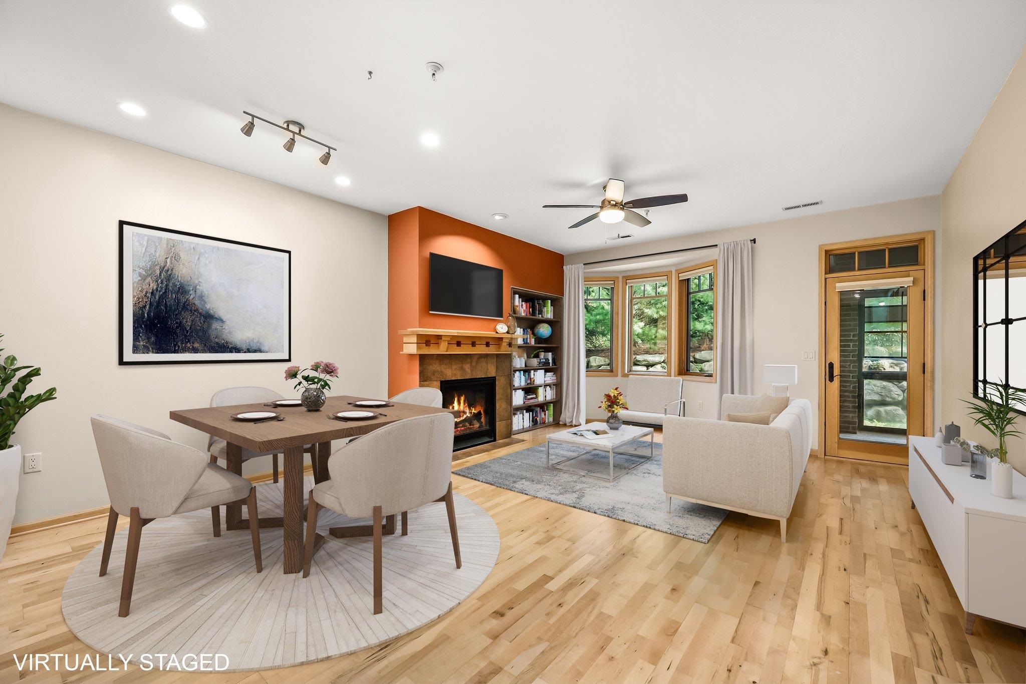 10 Glen Brook Way 103