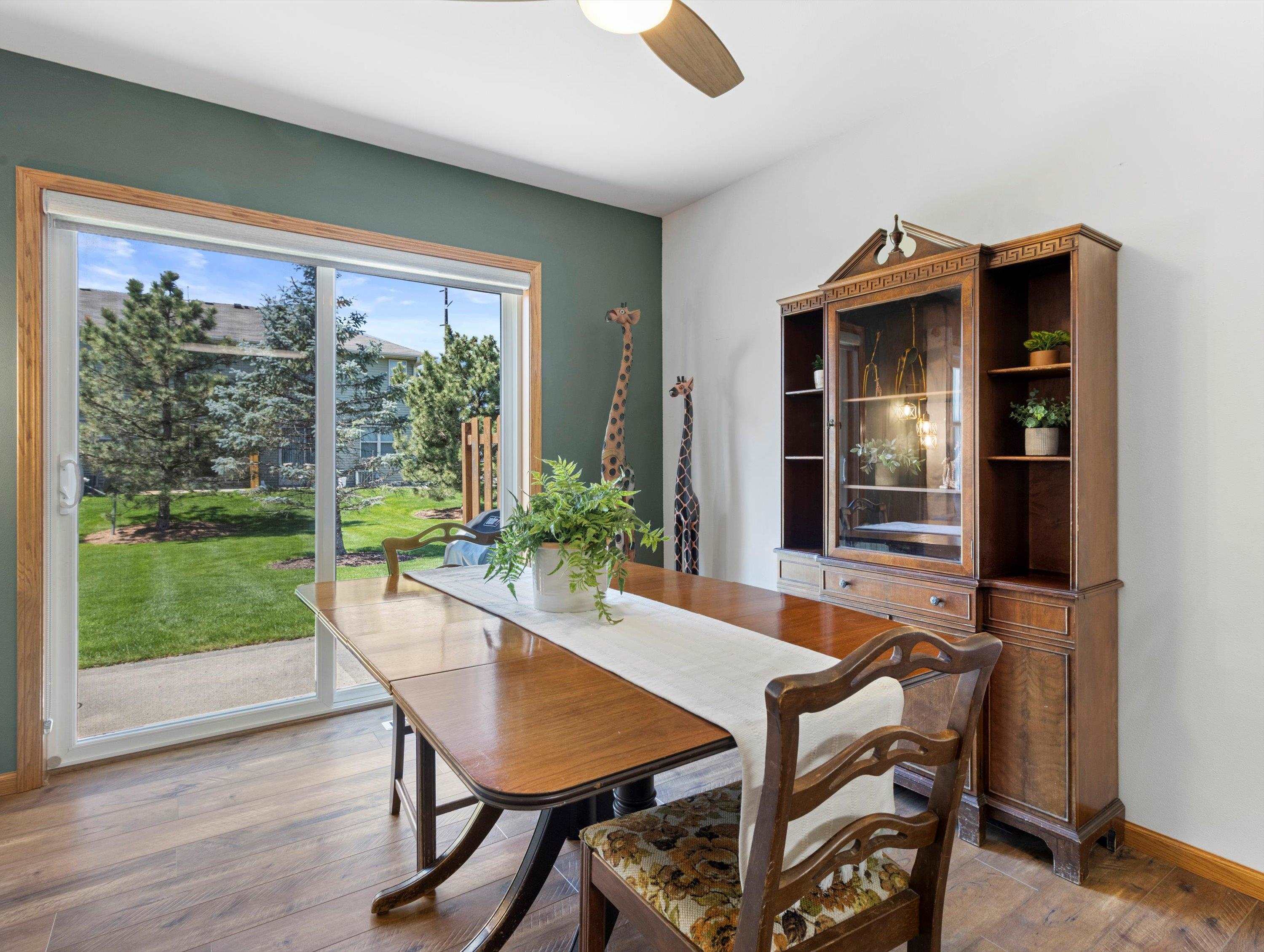 315 Vorndran Drive 2