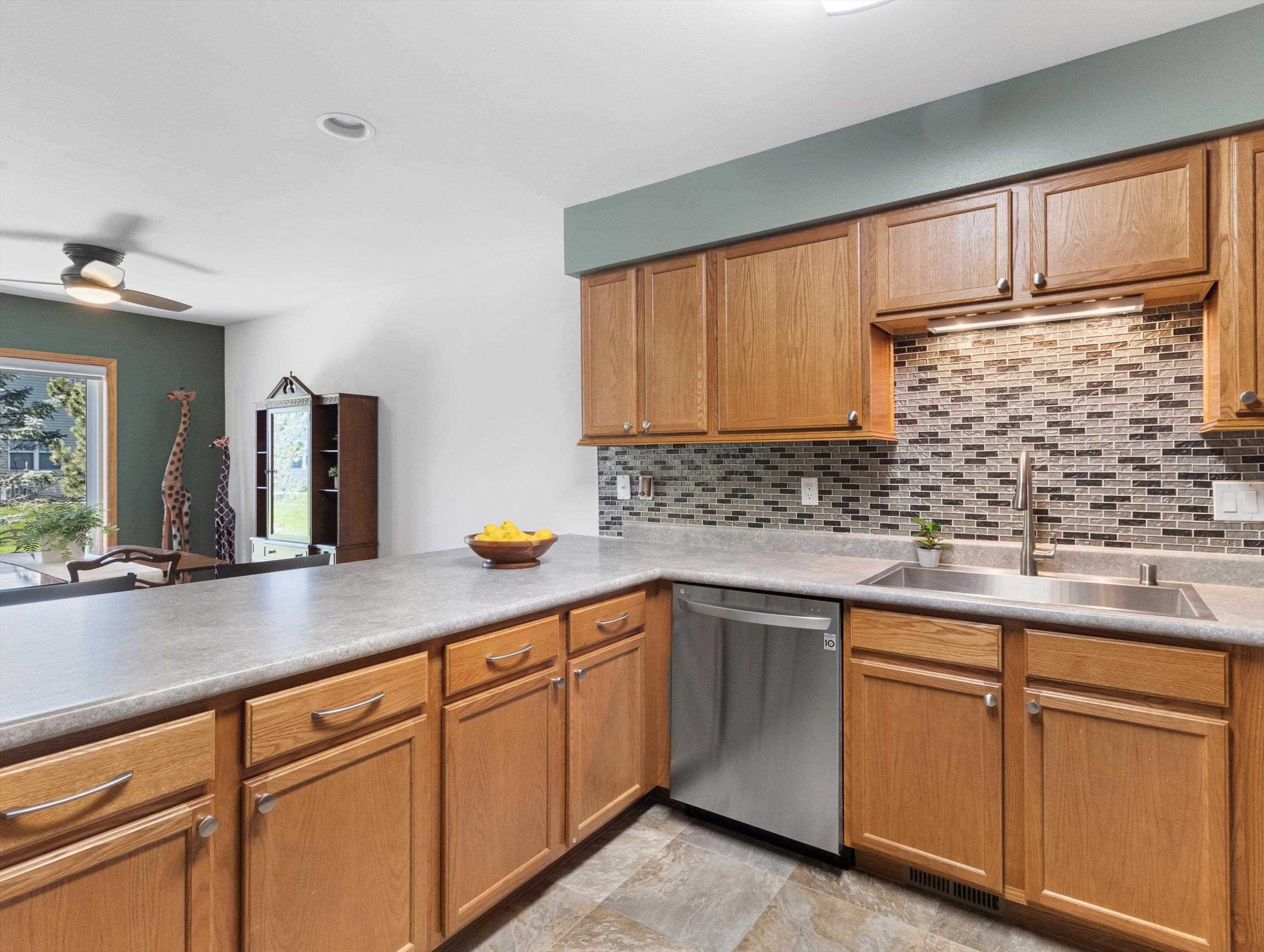 315 Vorndran Drive 2