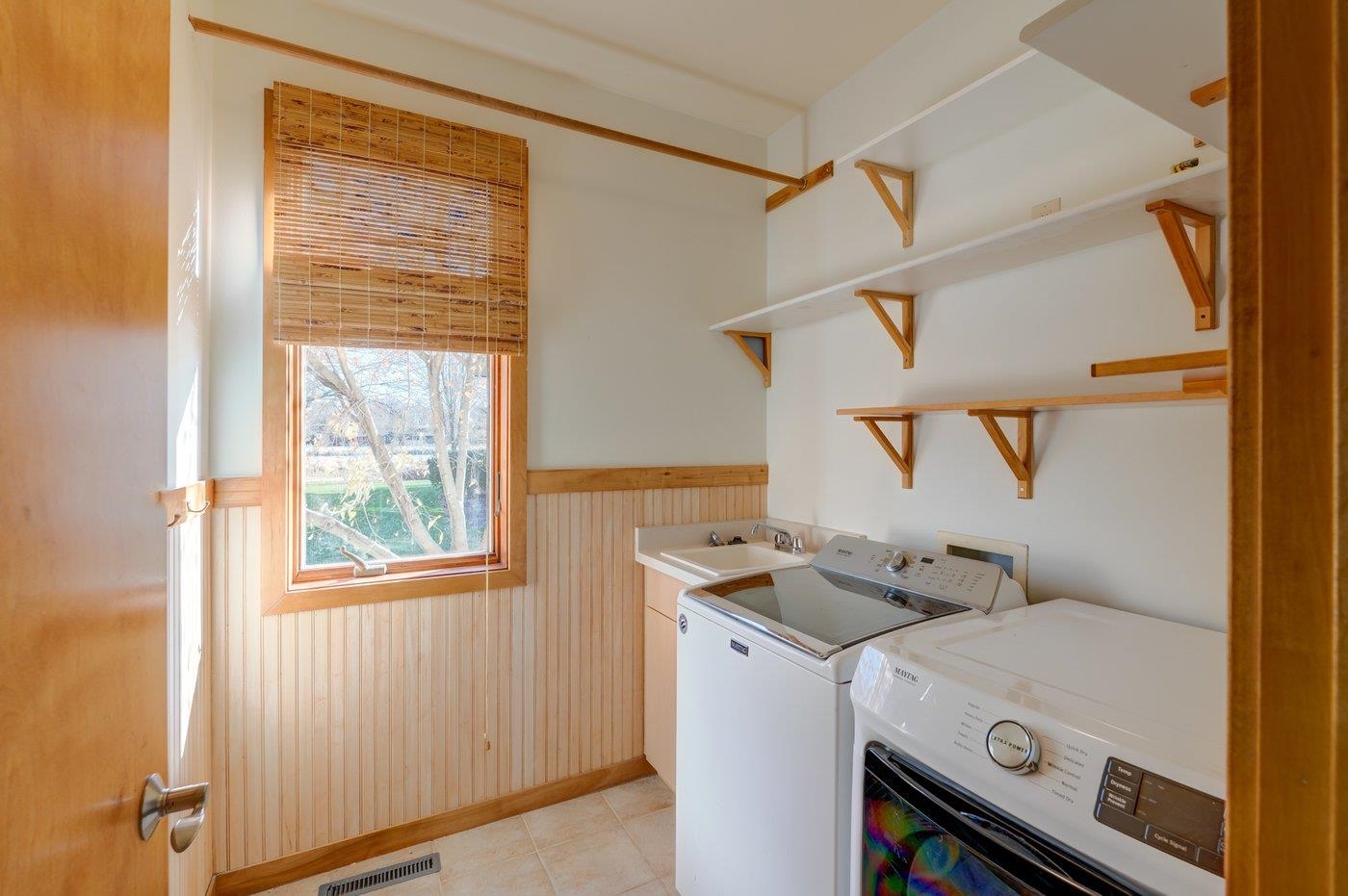 6950 Friendship Lane