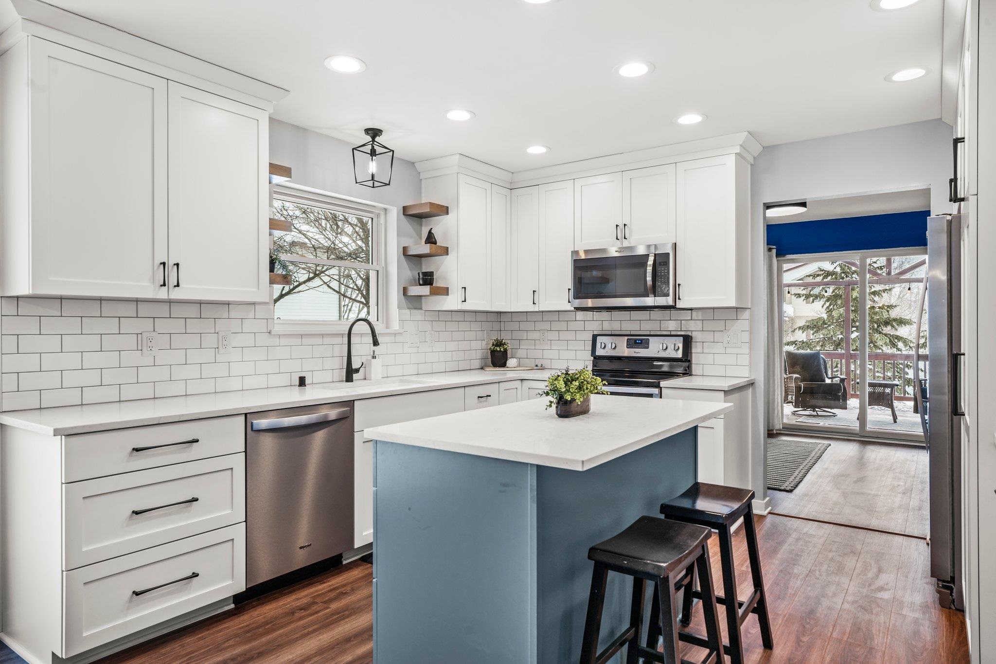 201 Westridge Parkway