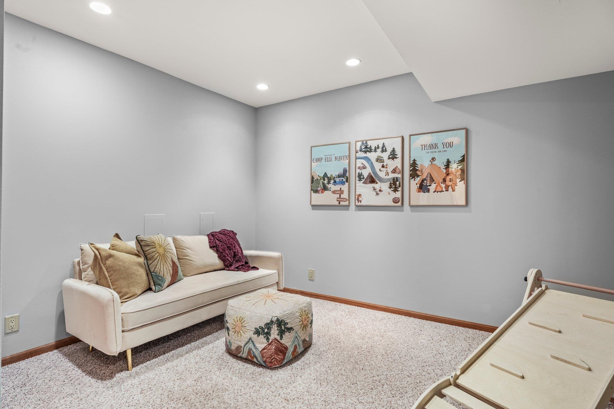 201 Westridge Parkway