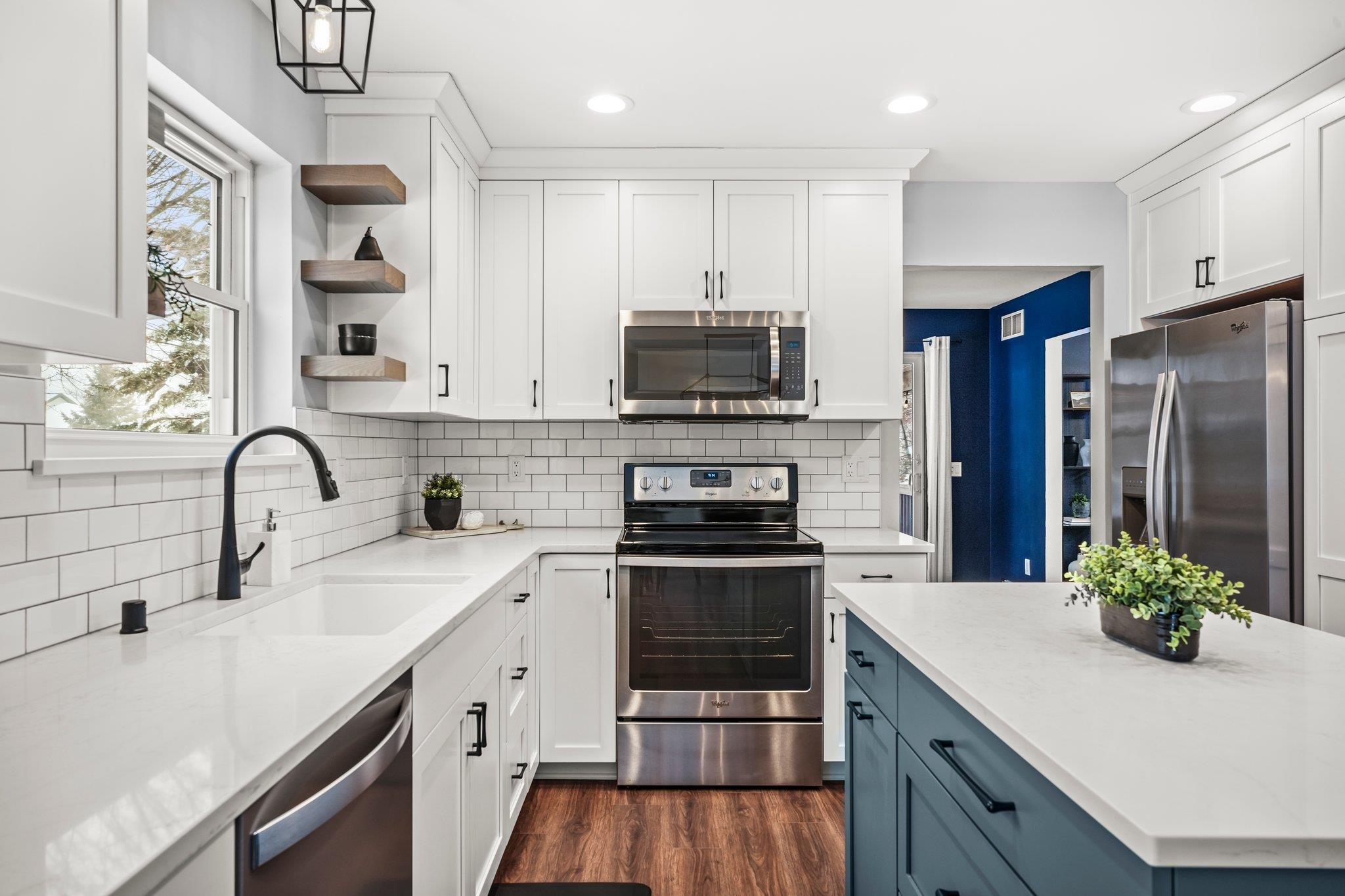 201 Westridge Parkway