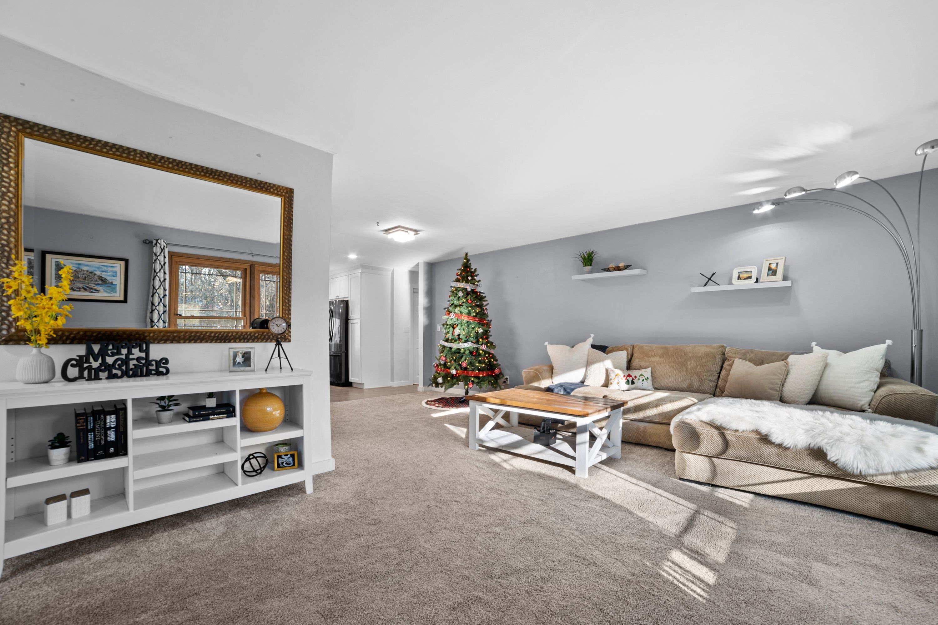 N9W23900 Sherwood Drive