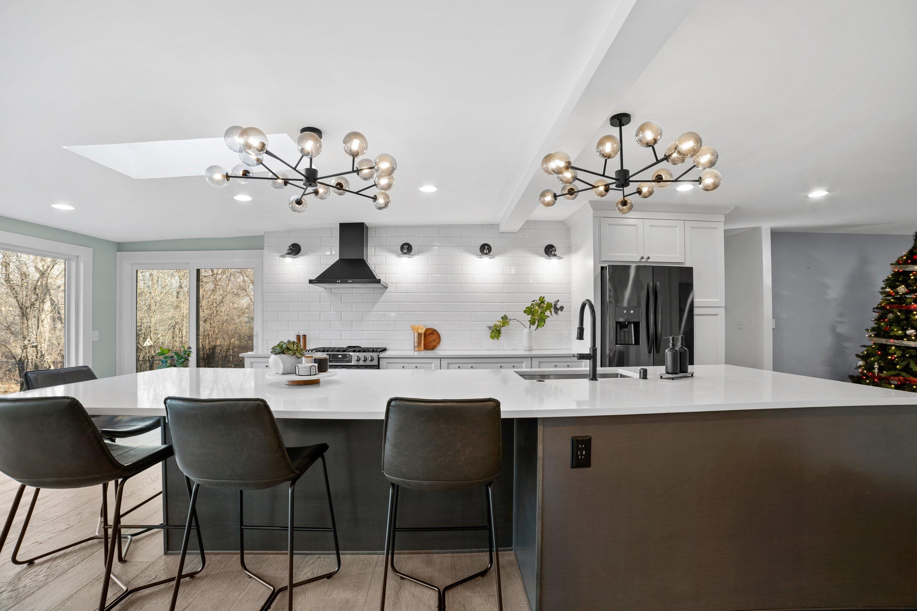 N9W23900 Sherwood Drive