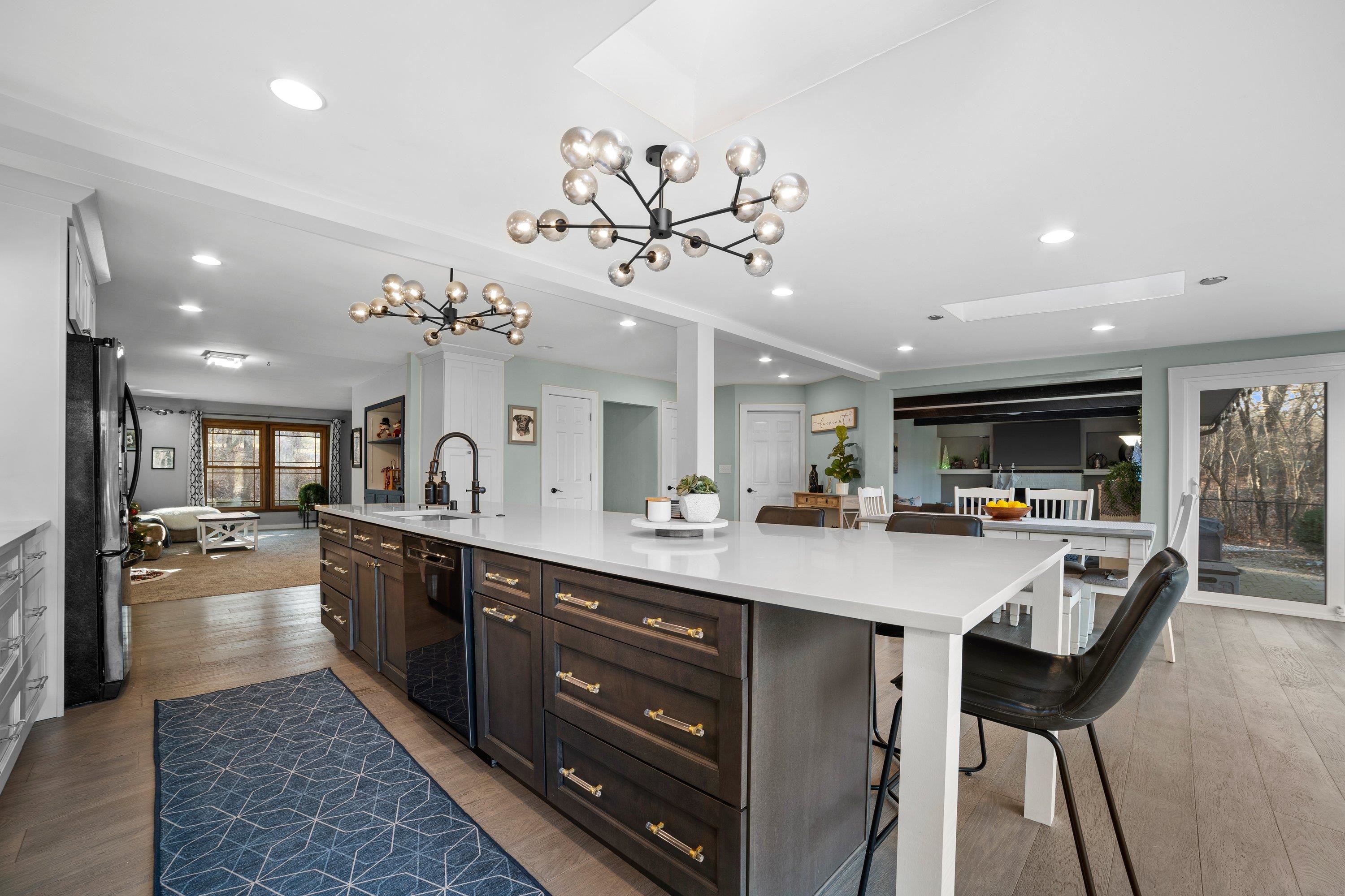 N9W23900 Sherwood Drive