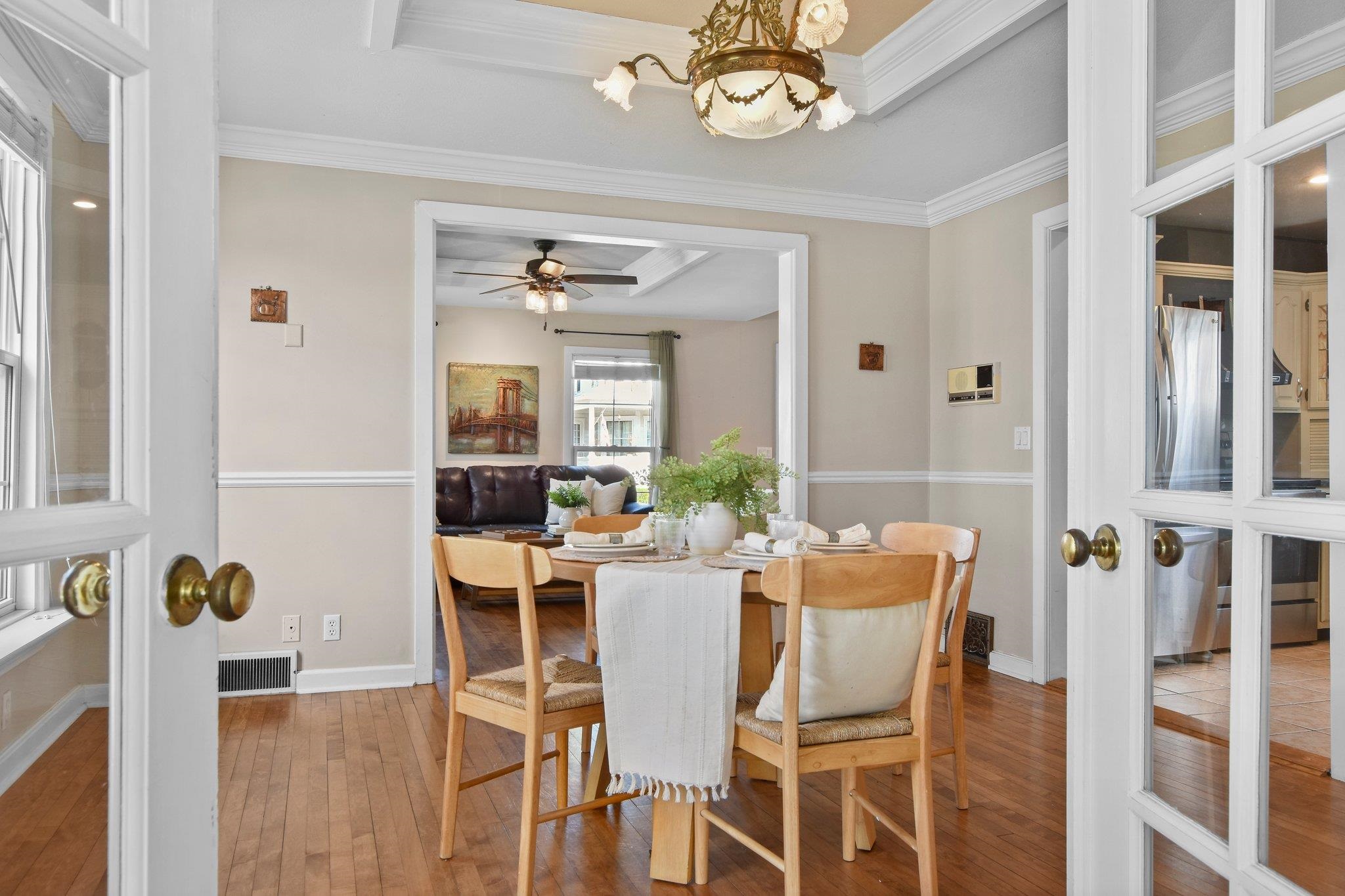 206 N Ludington Street