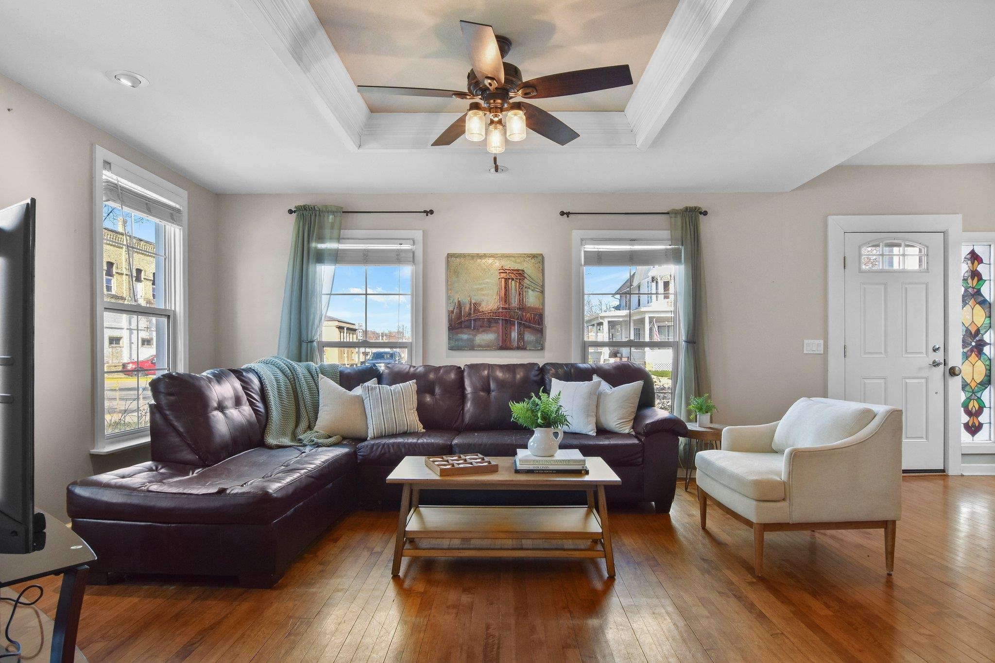 206 N Ludington Street