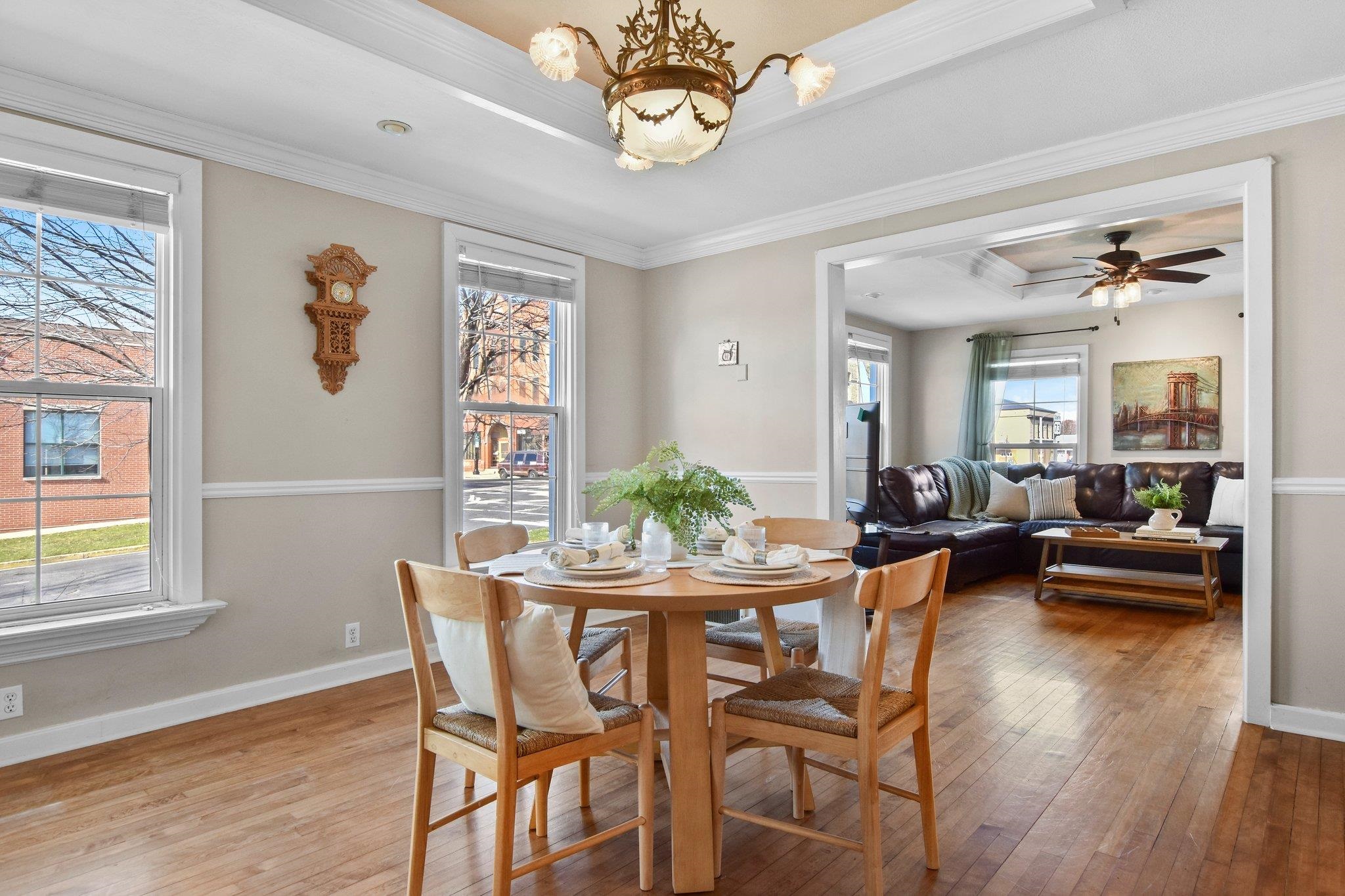 206 N Ludington Street