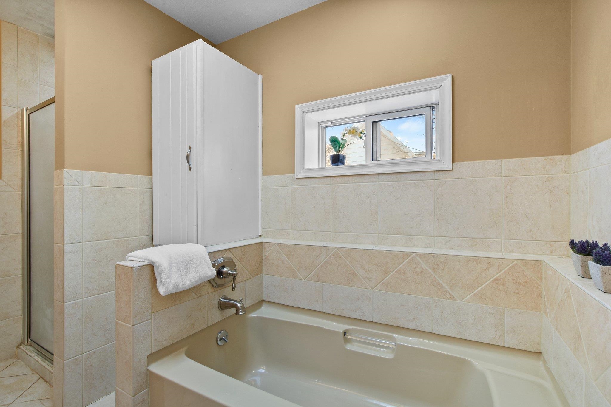 206 N Ludington Street