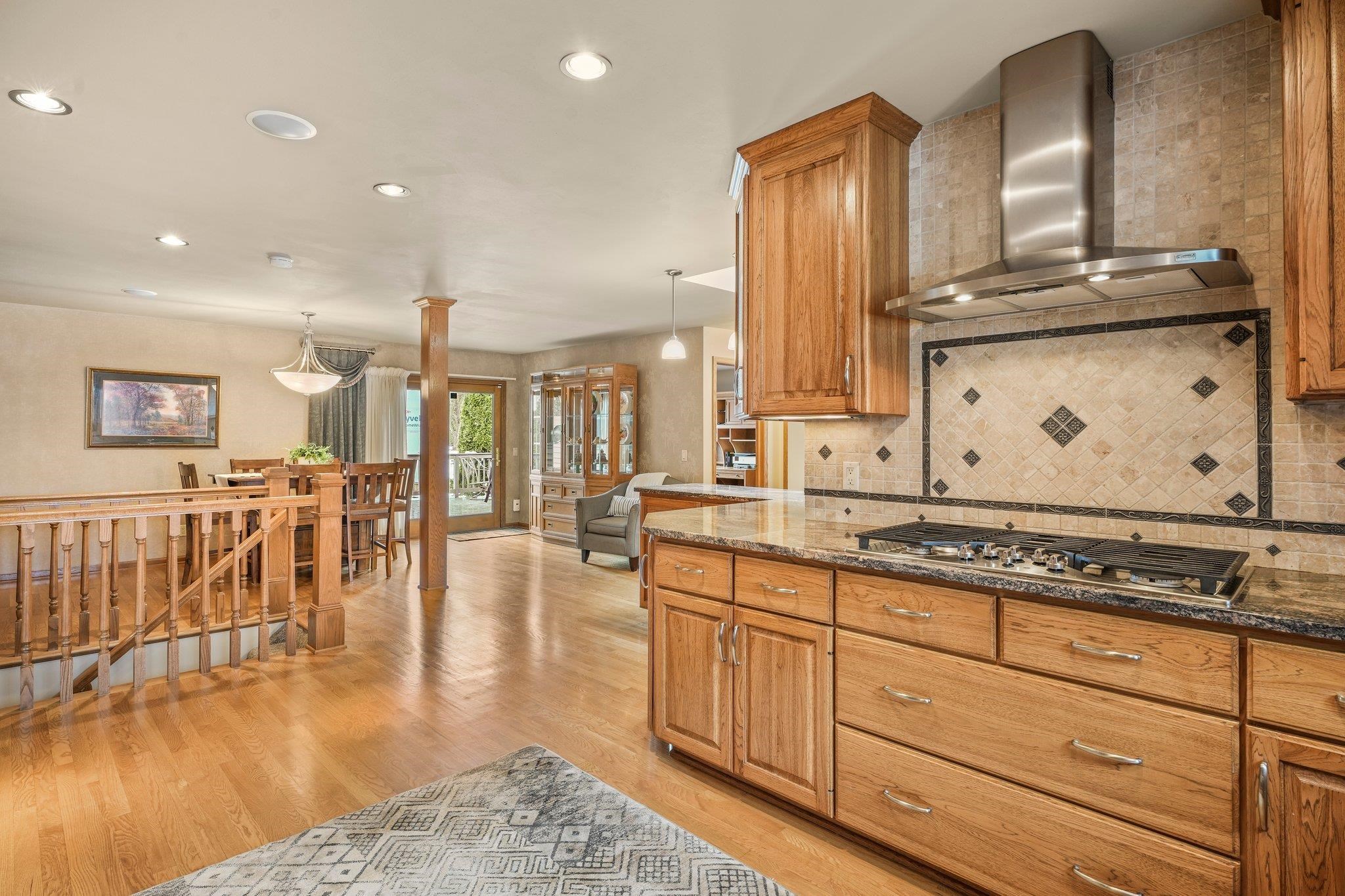 5404 Midmoor Road