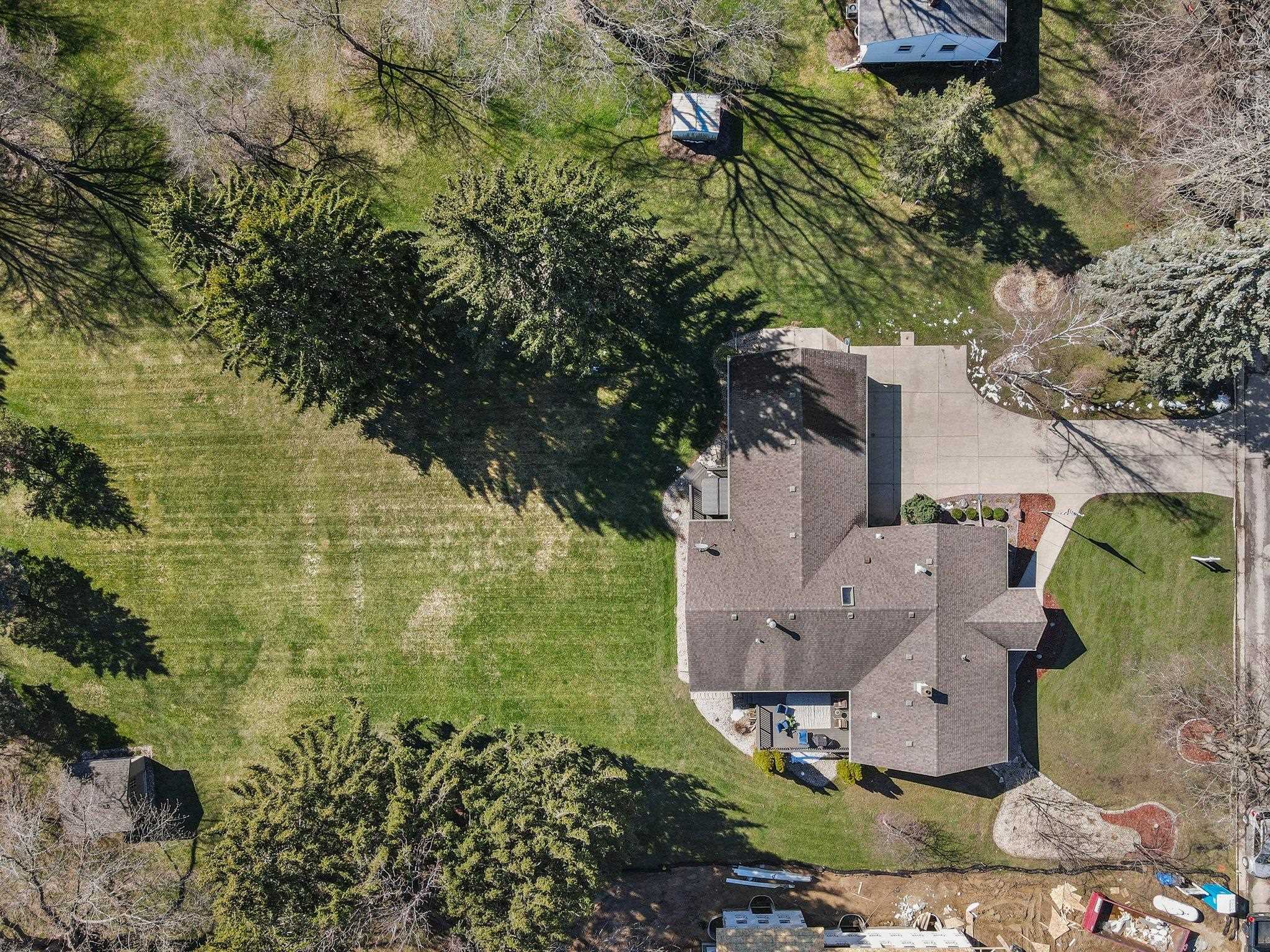 5404 Midmoor Road