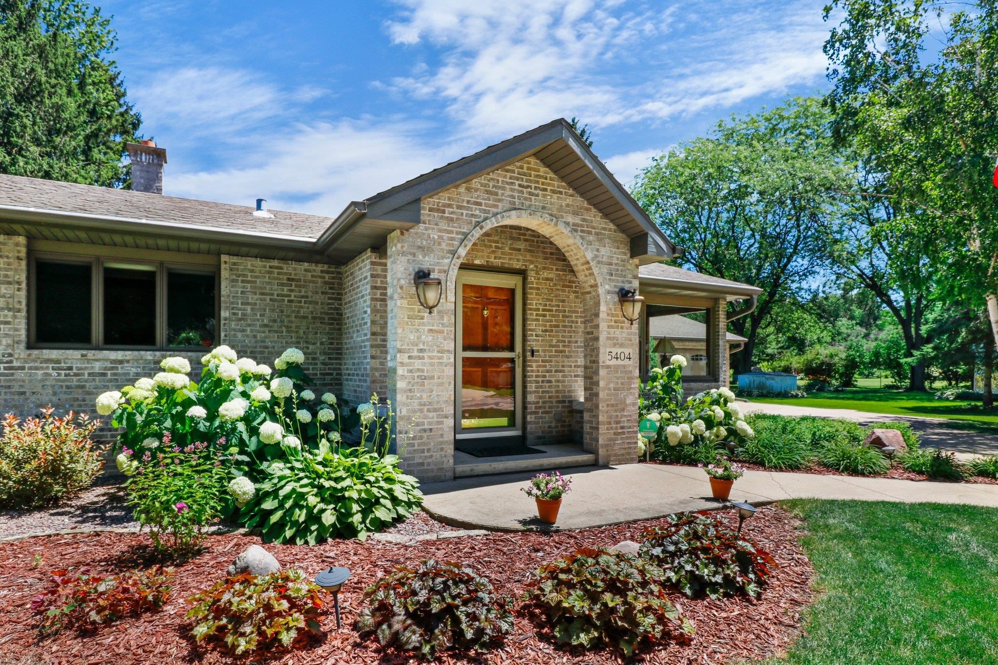 5404 Midmoor Road