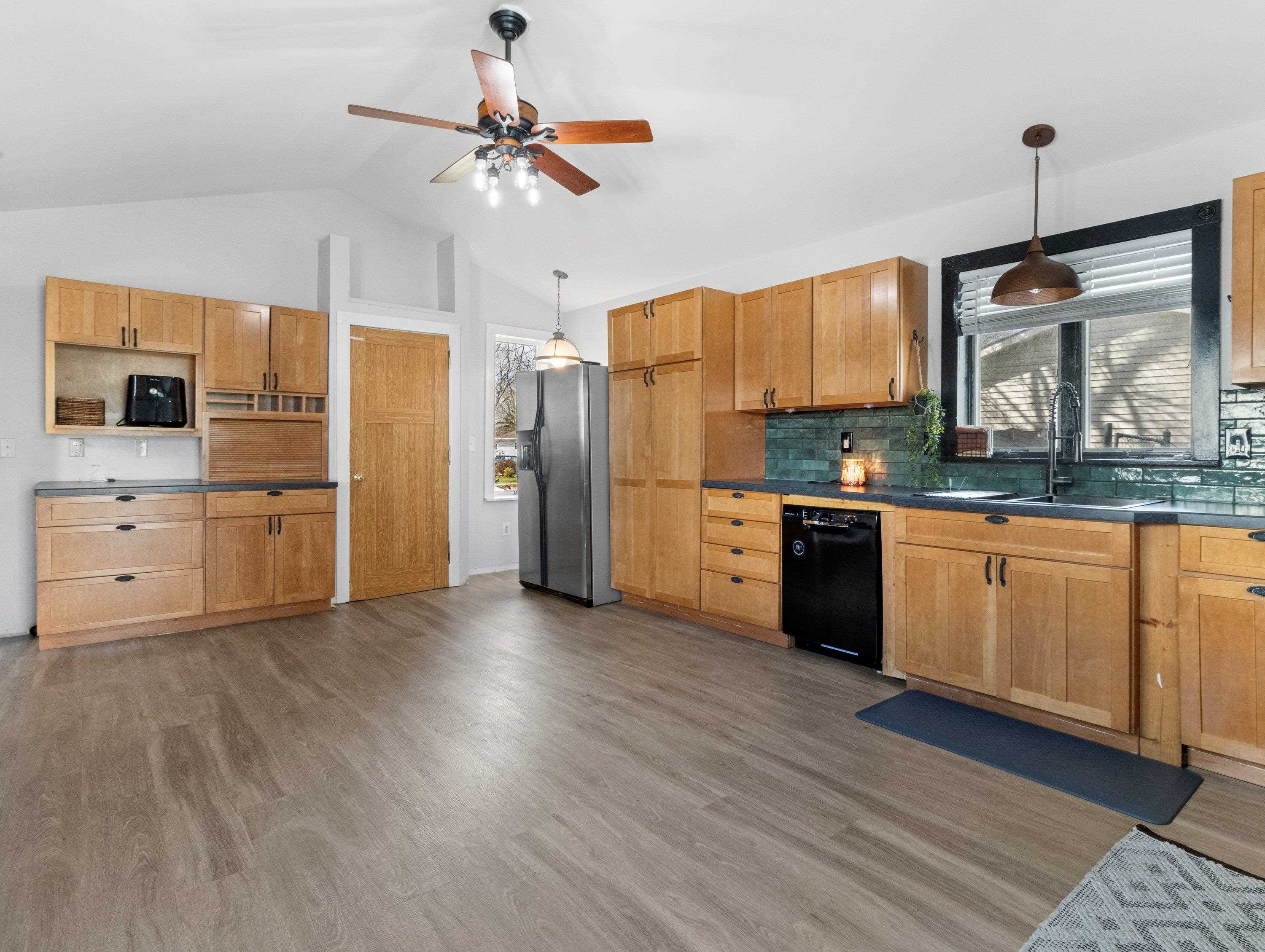 450 S 2nd Street