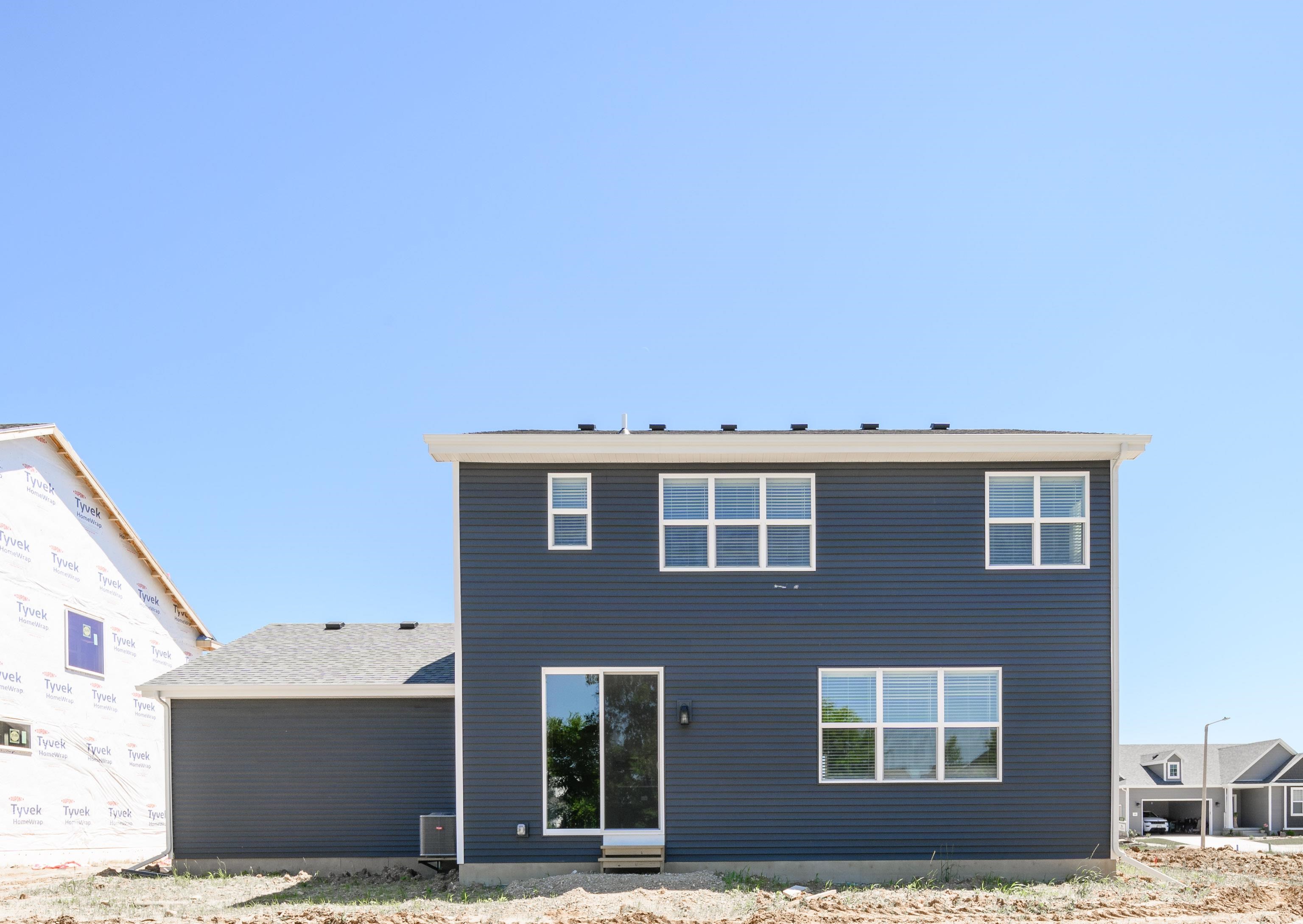 5918 Dragonfly Way