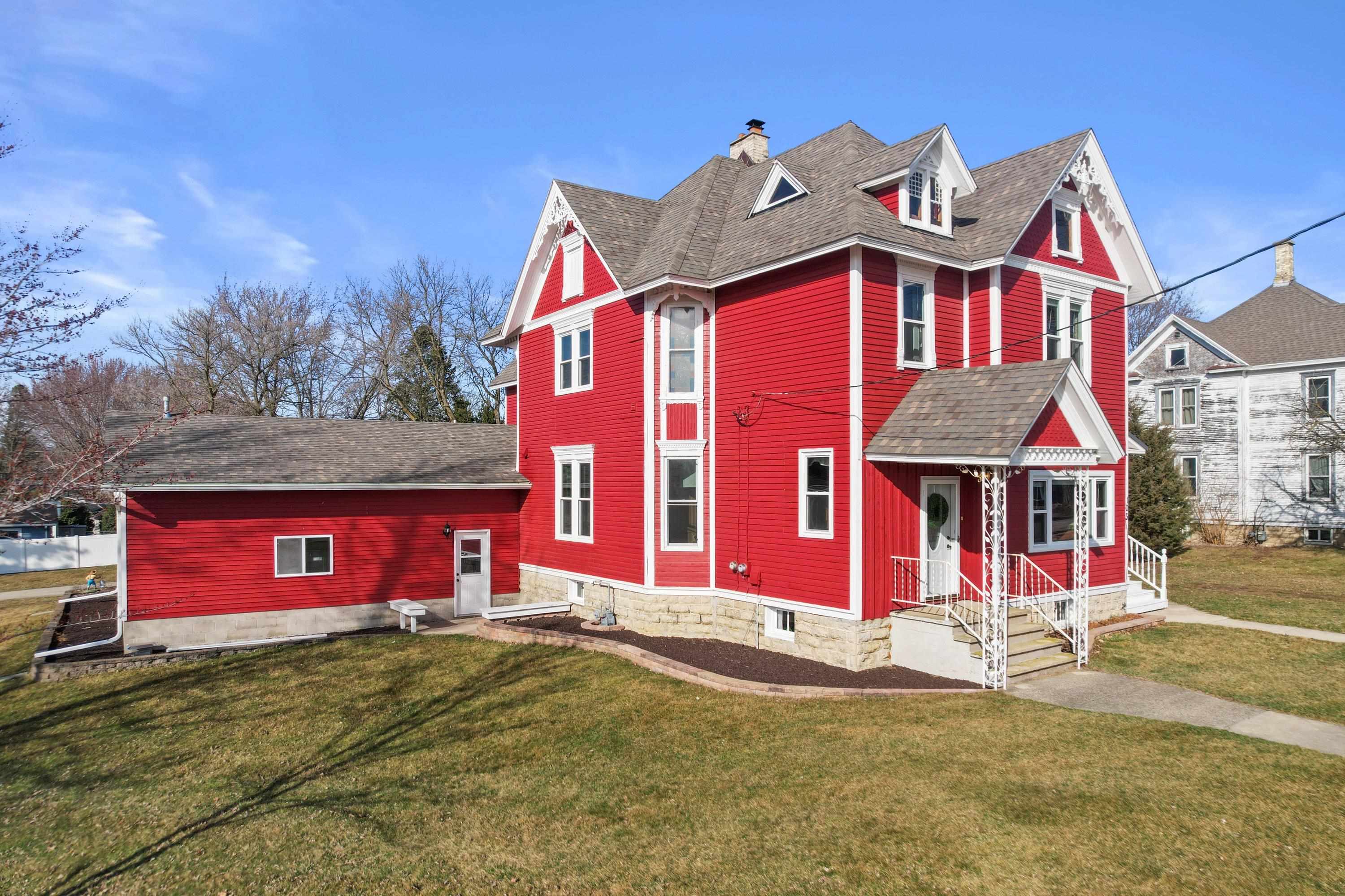 103 E Cordelia Street