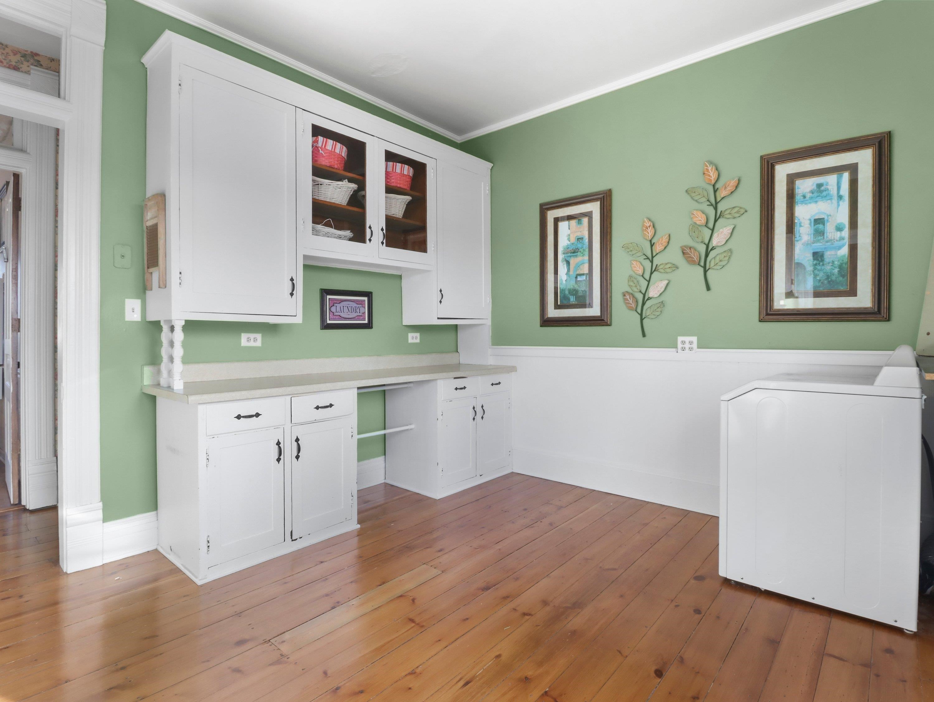 103 E Cordelia Street