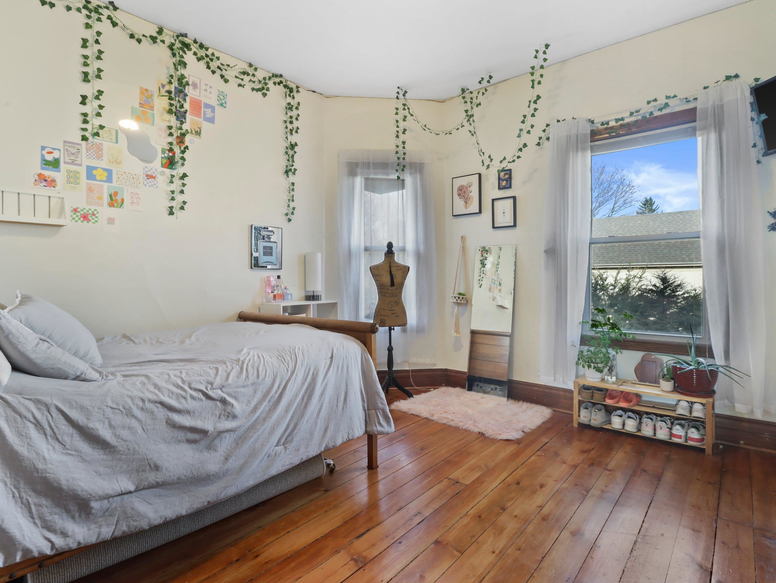 103 E Cordelia Street