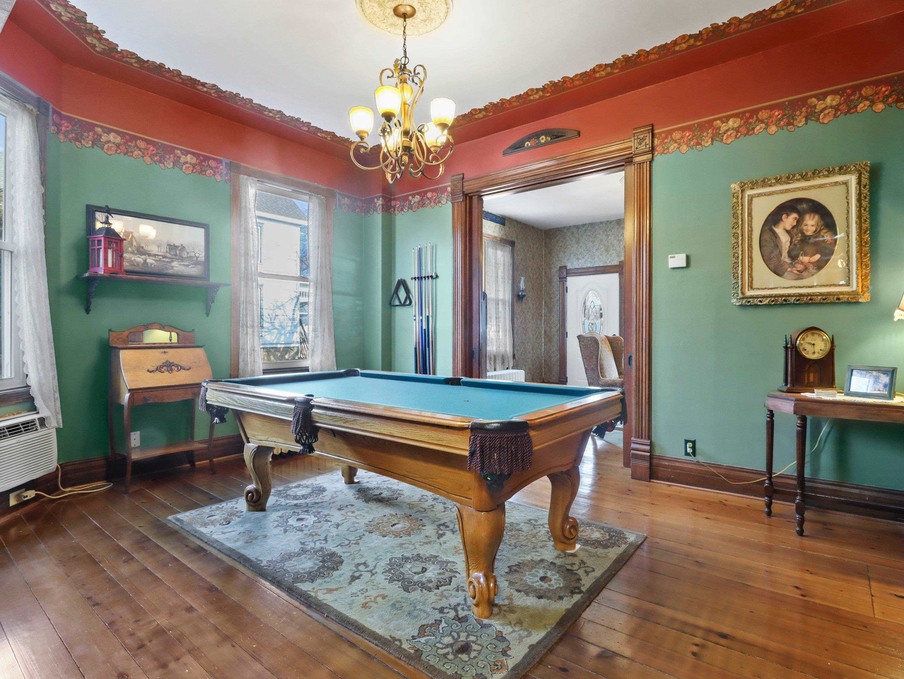 103 E Cordelia Street