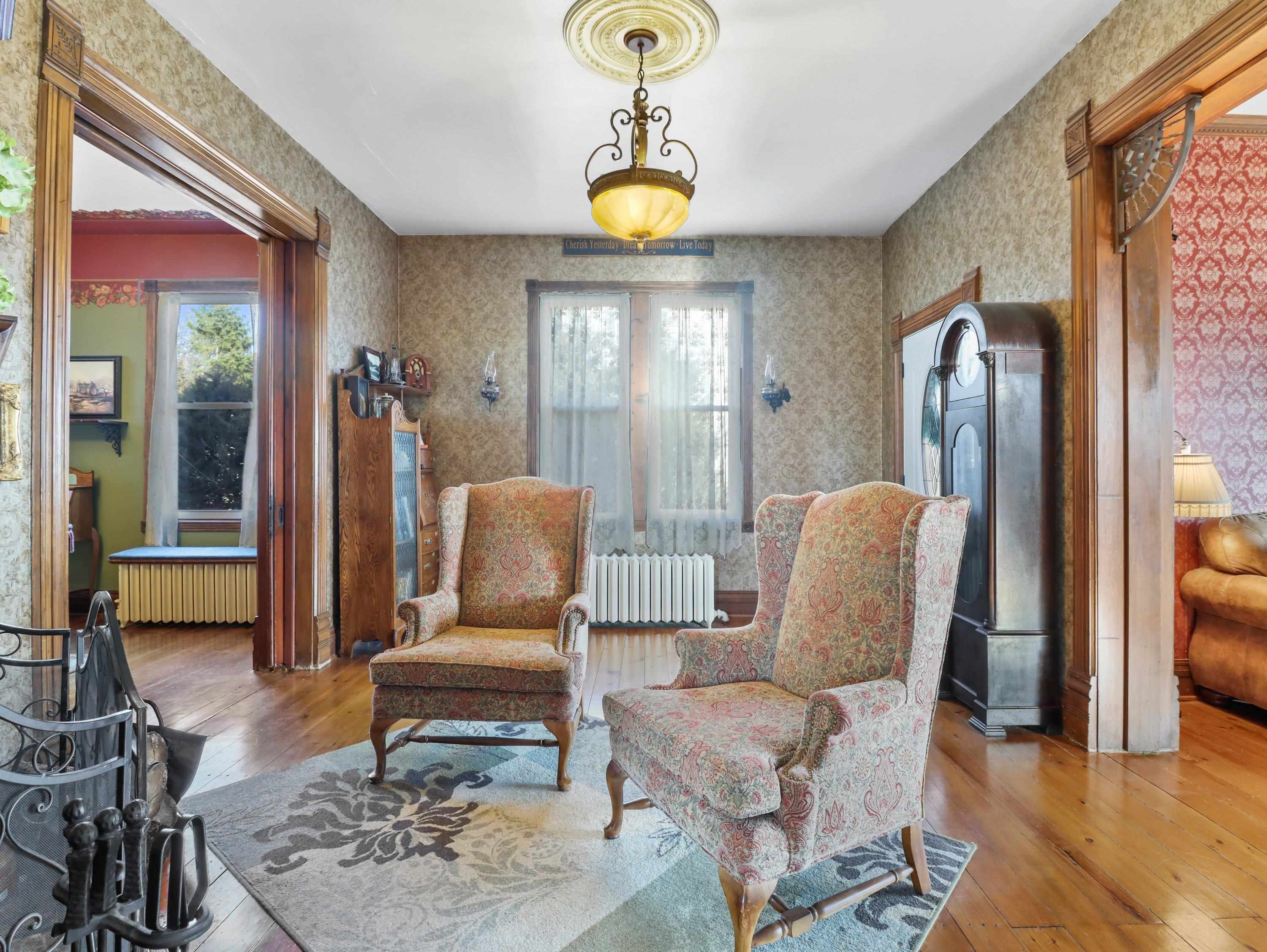 103 E Cordelia Street