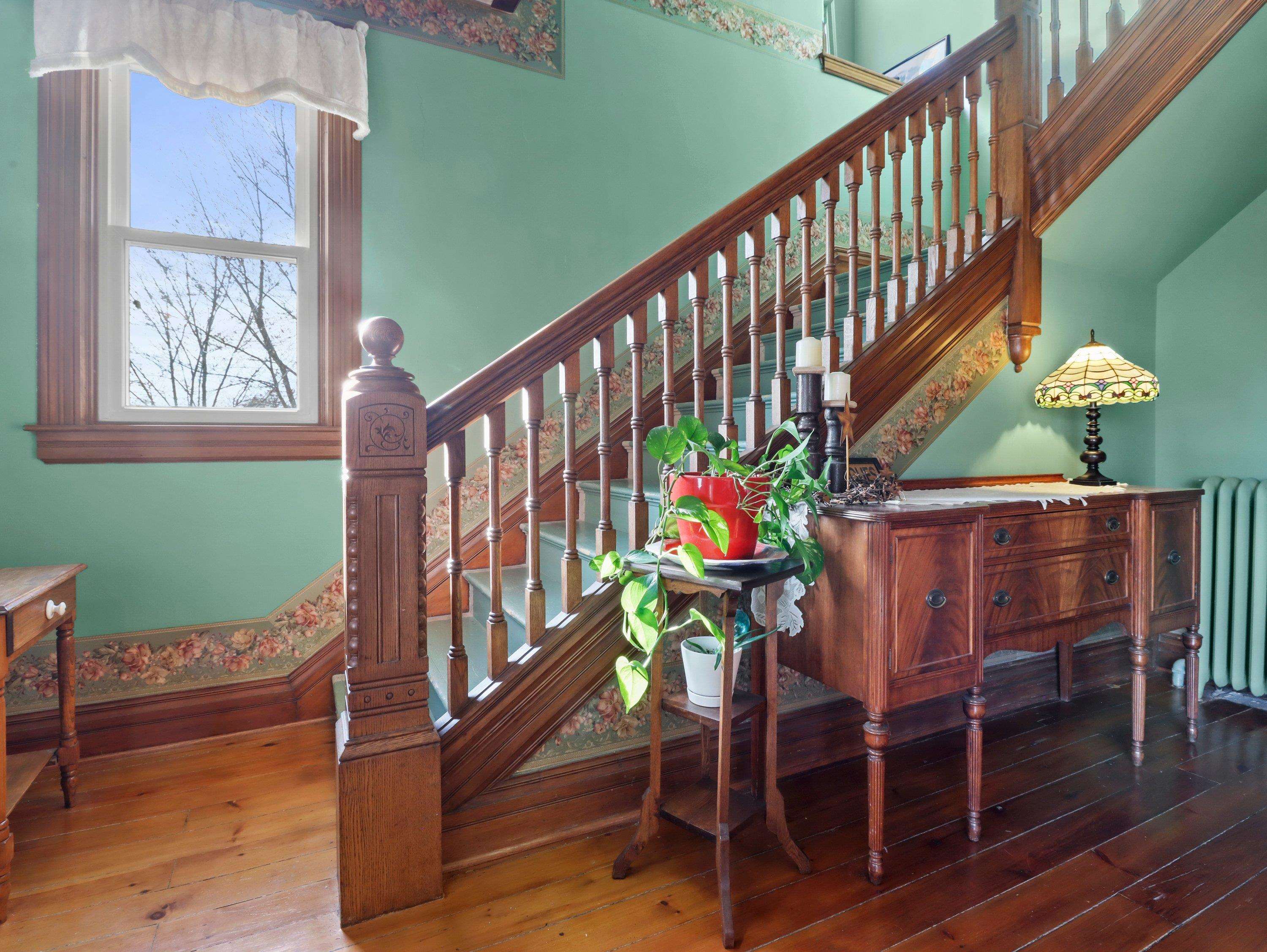 103 E Cordelia Street