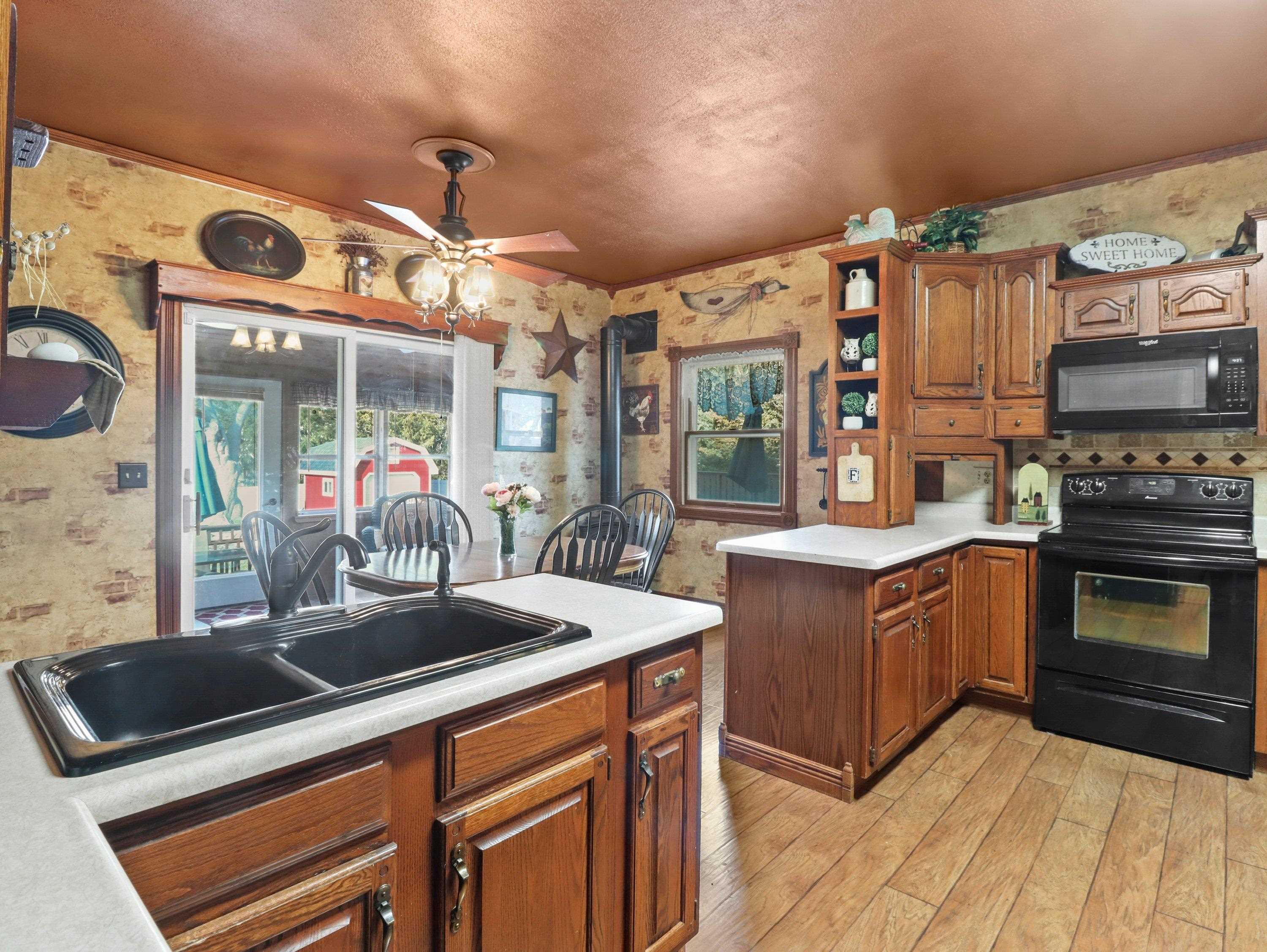 103 E Cordelia Street