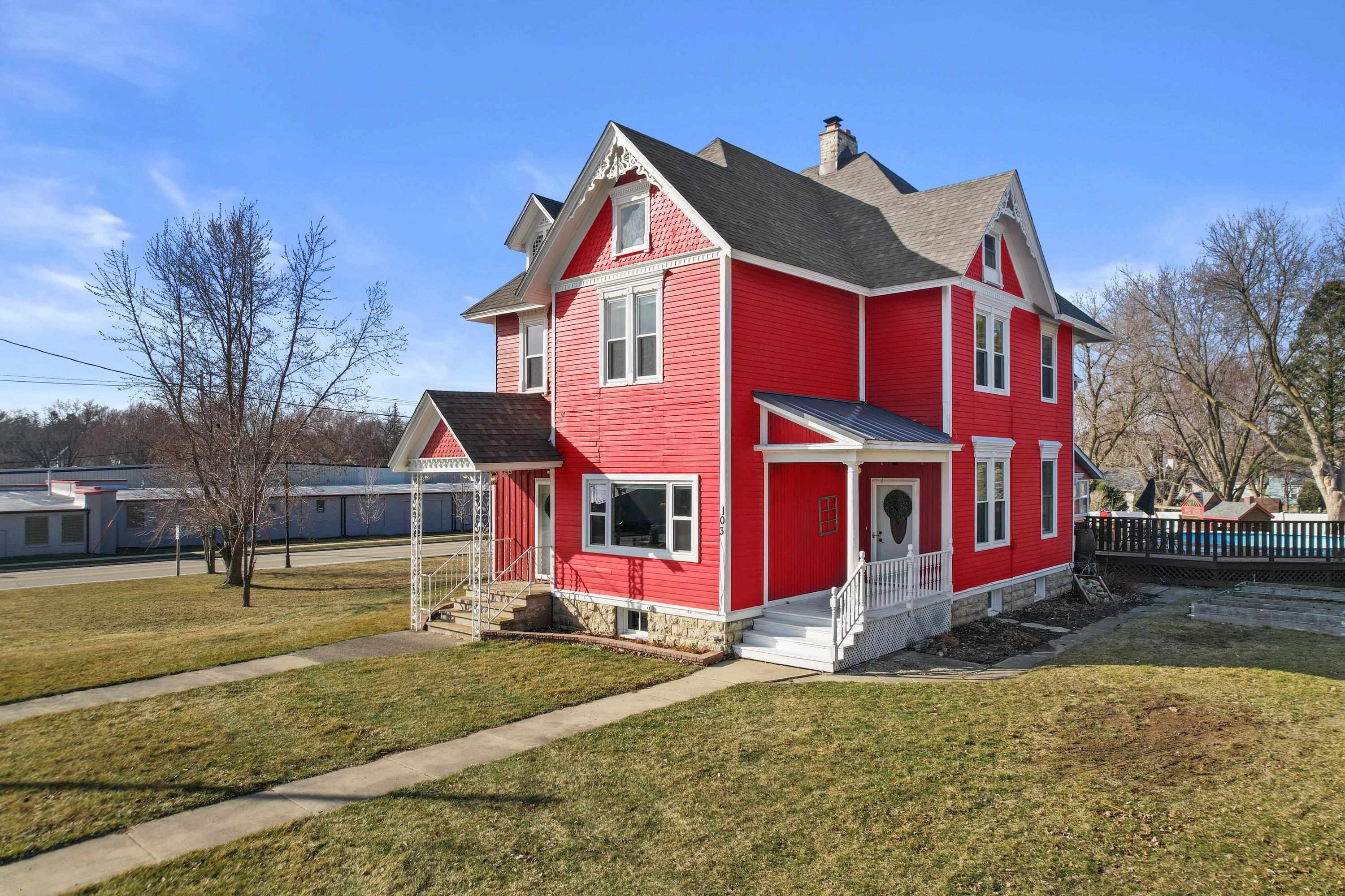 103 E Cordelia Street