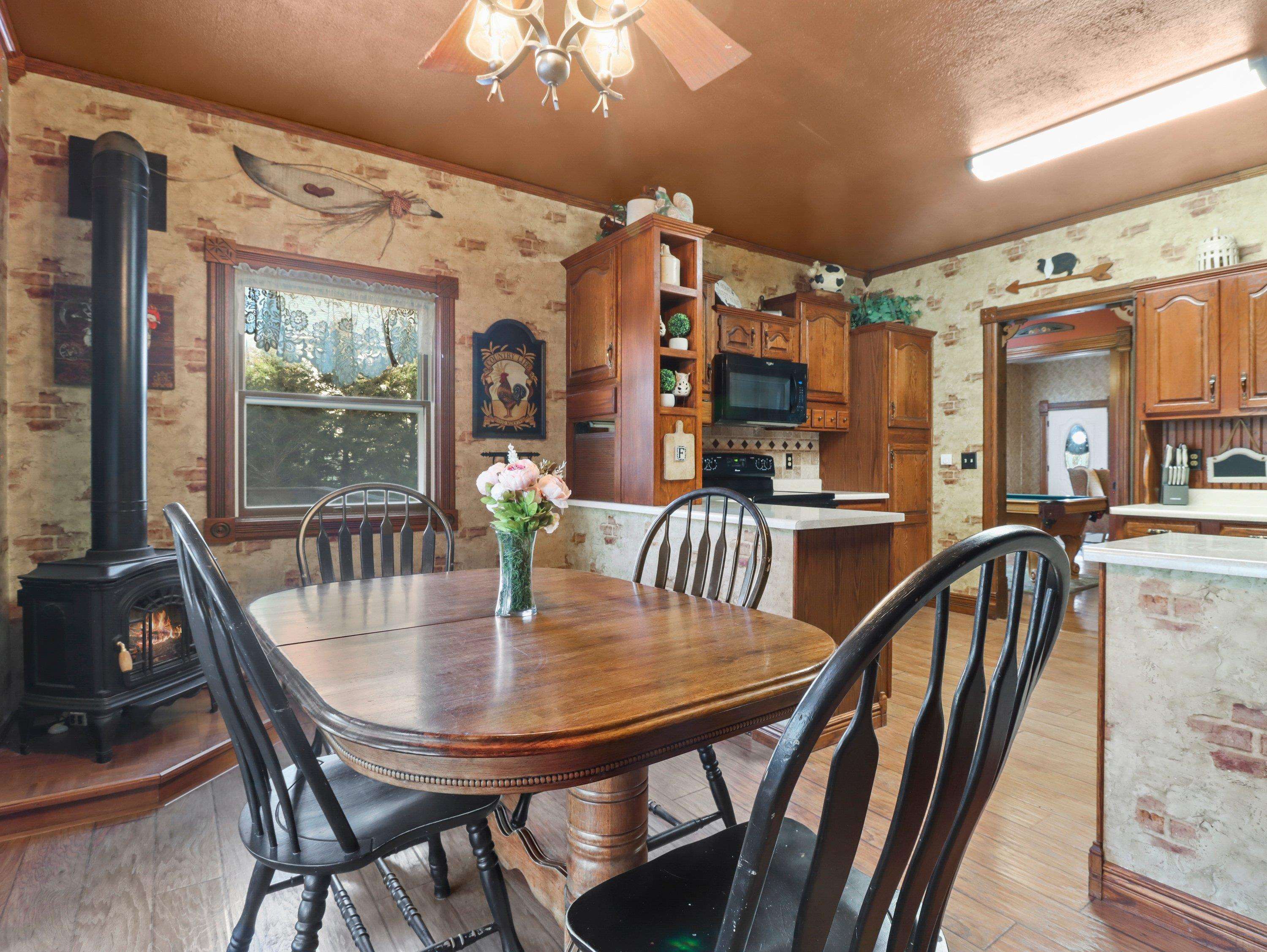 103 E Cordelia Street