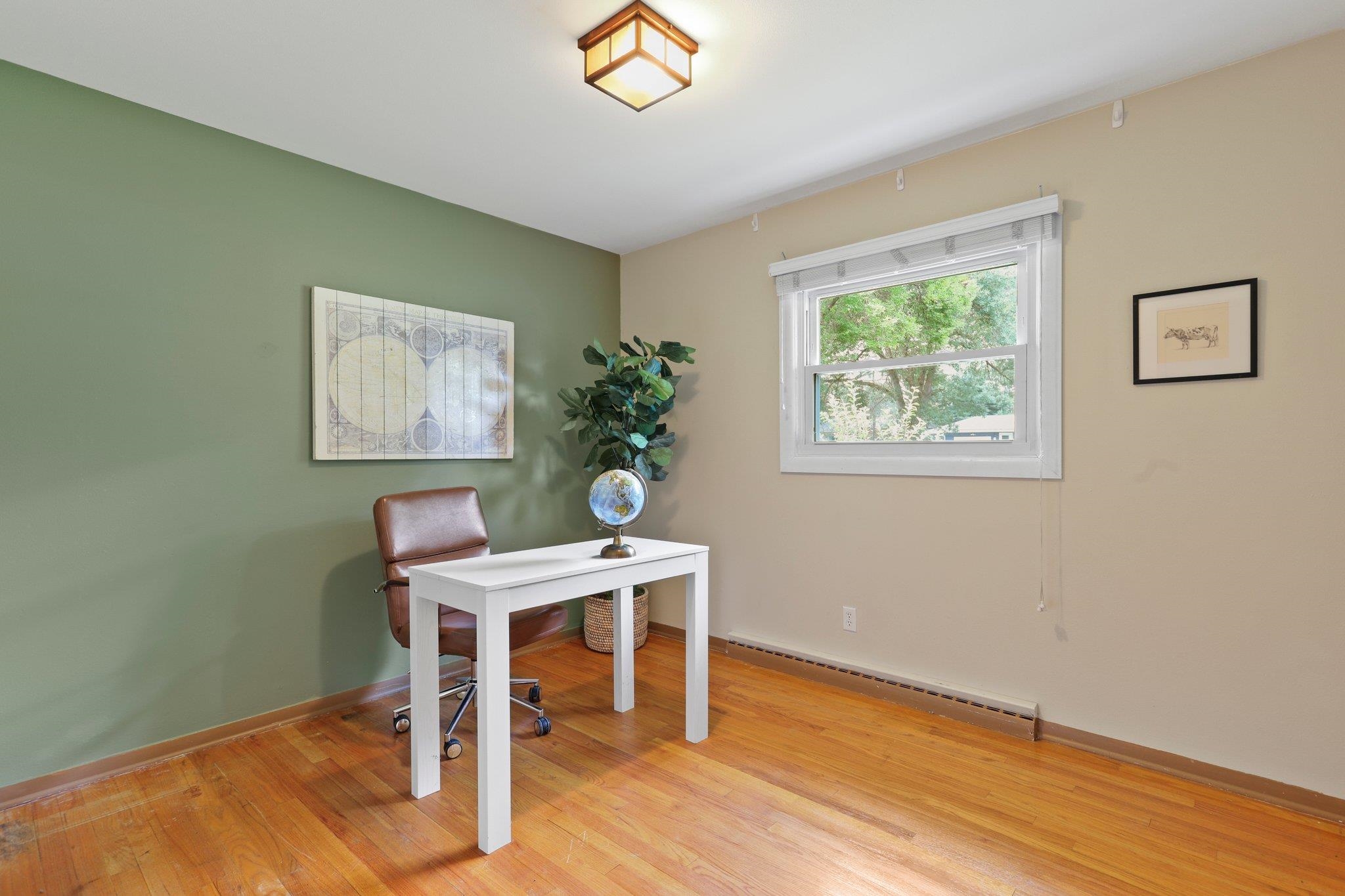 6109 Mulberry Circle