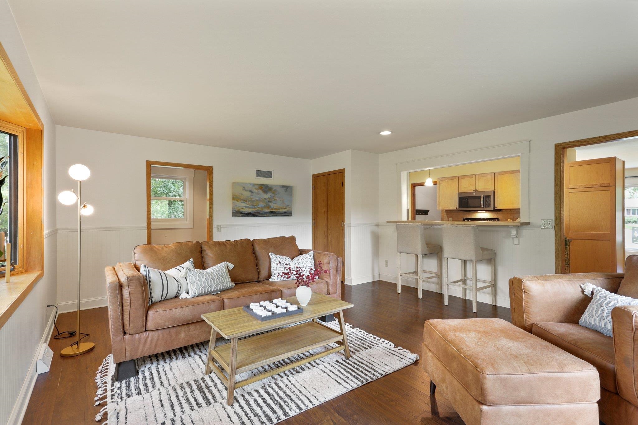 6109 Mulberry Circle